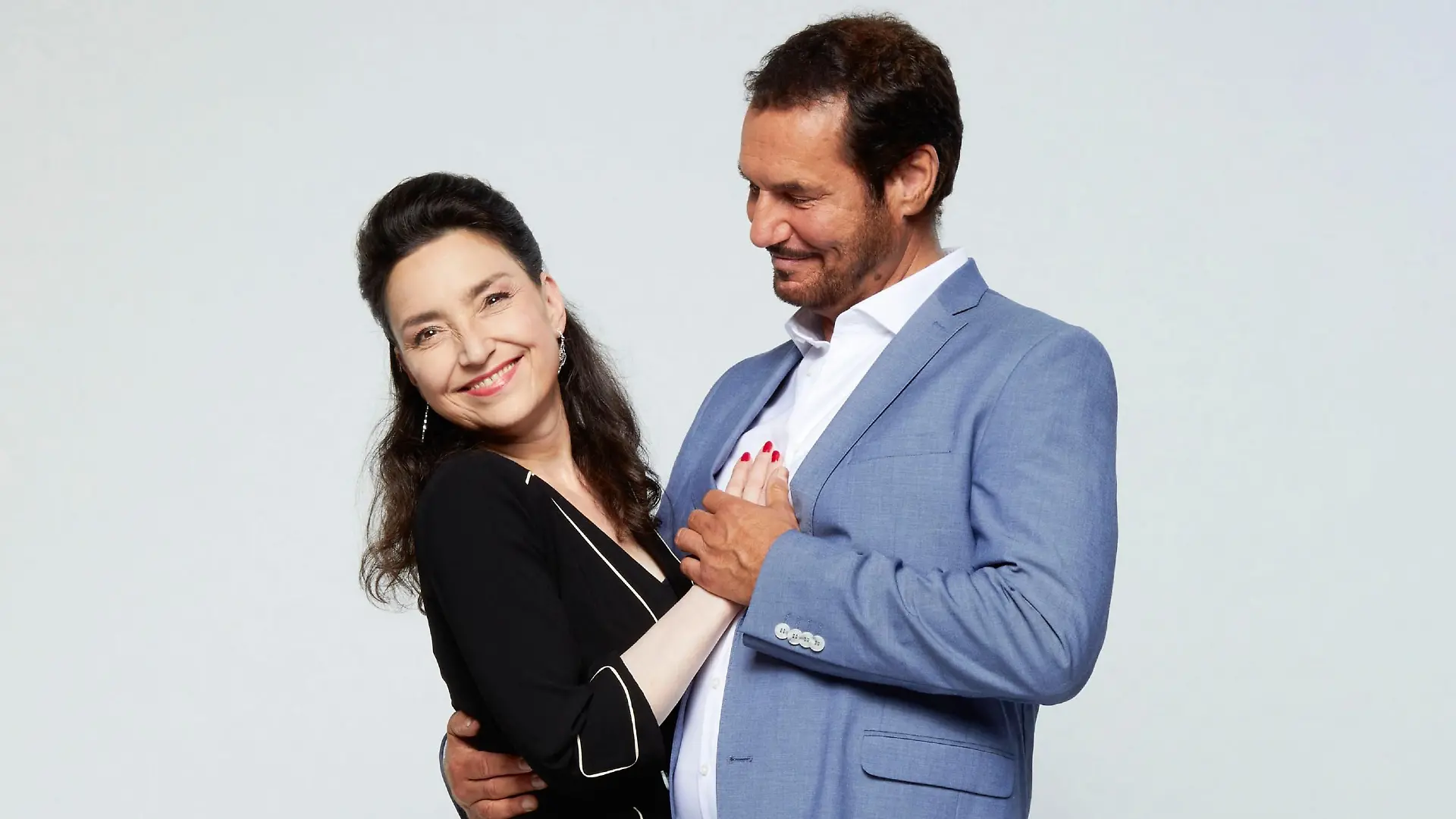 Tatjana Clasing und Silvan-Pierre Leirich

Die Verwendung des sendungsbezogenen Materials ist nur mit dem Hinweis und Verlinkung auf RTL+ gestattet.