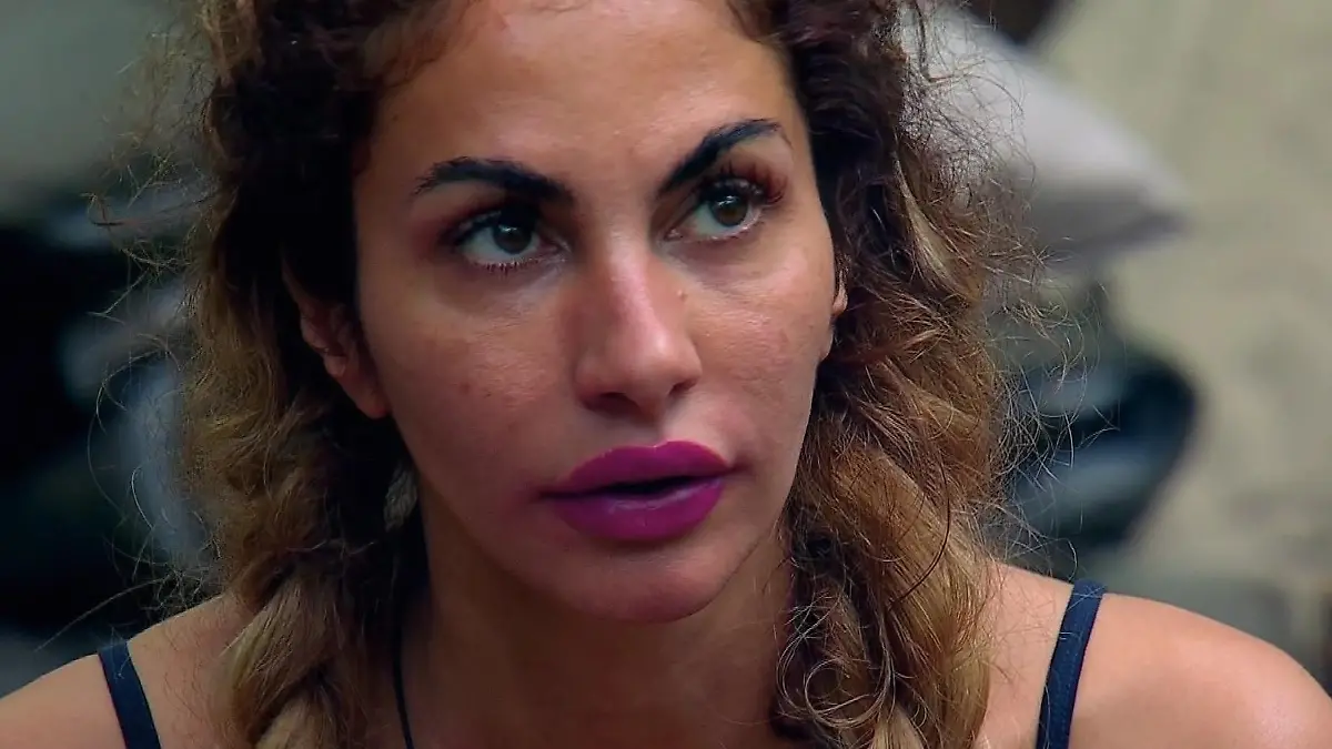 Janina Youssefian