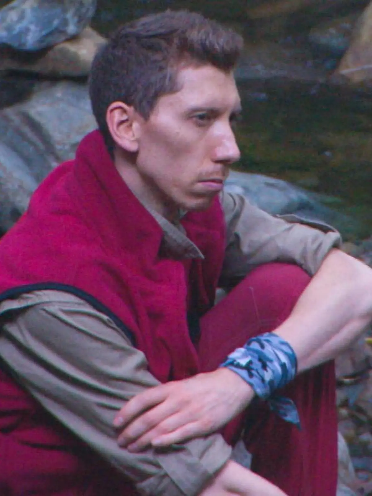 ACHTUNG: SPERRFRIST FÜR ALLE MEDIEN BIS SONNTAG, 30.01.2022, 23.45 UHR !!!   Tag 10 im Camp. Eric Stehfest und Manuel Flickinger (Foto) unterhalten sich am Bach.

Die Verwendung des sendungsbezogenen Materials ist nur mit dem Hinweis und Verlinkung auf RTL+ gestattet.