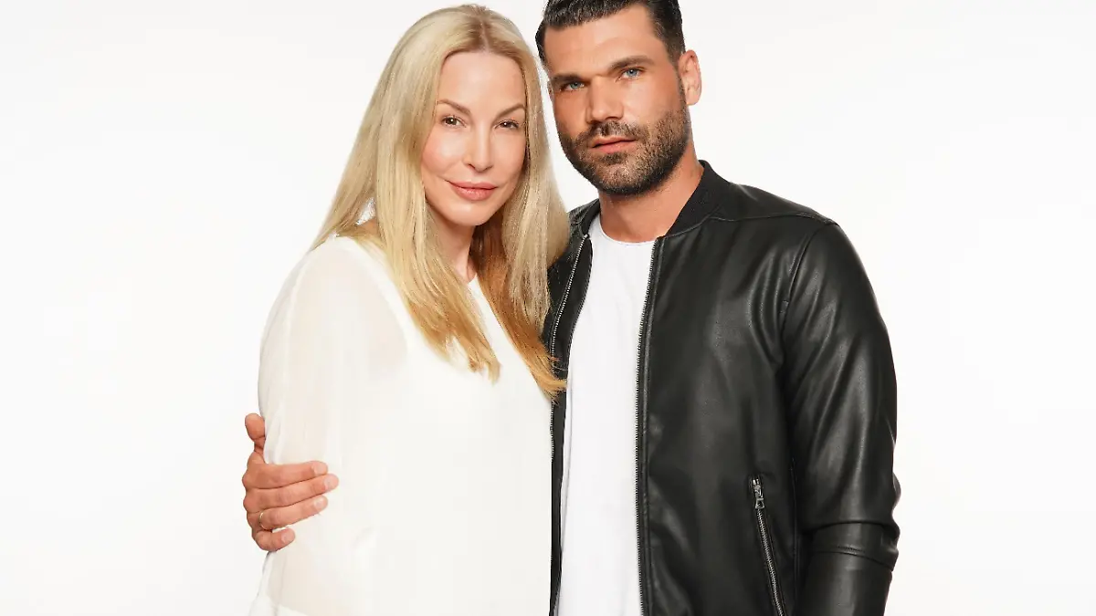 Michelle Monballijn und Mike Cees-Monballijn.
Die Verwendung des sendungsbezogenen Materials ist nur mit dem Hinweis und Verlinkung auf RTL+ gestattet.