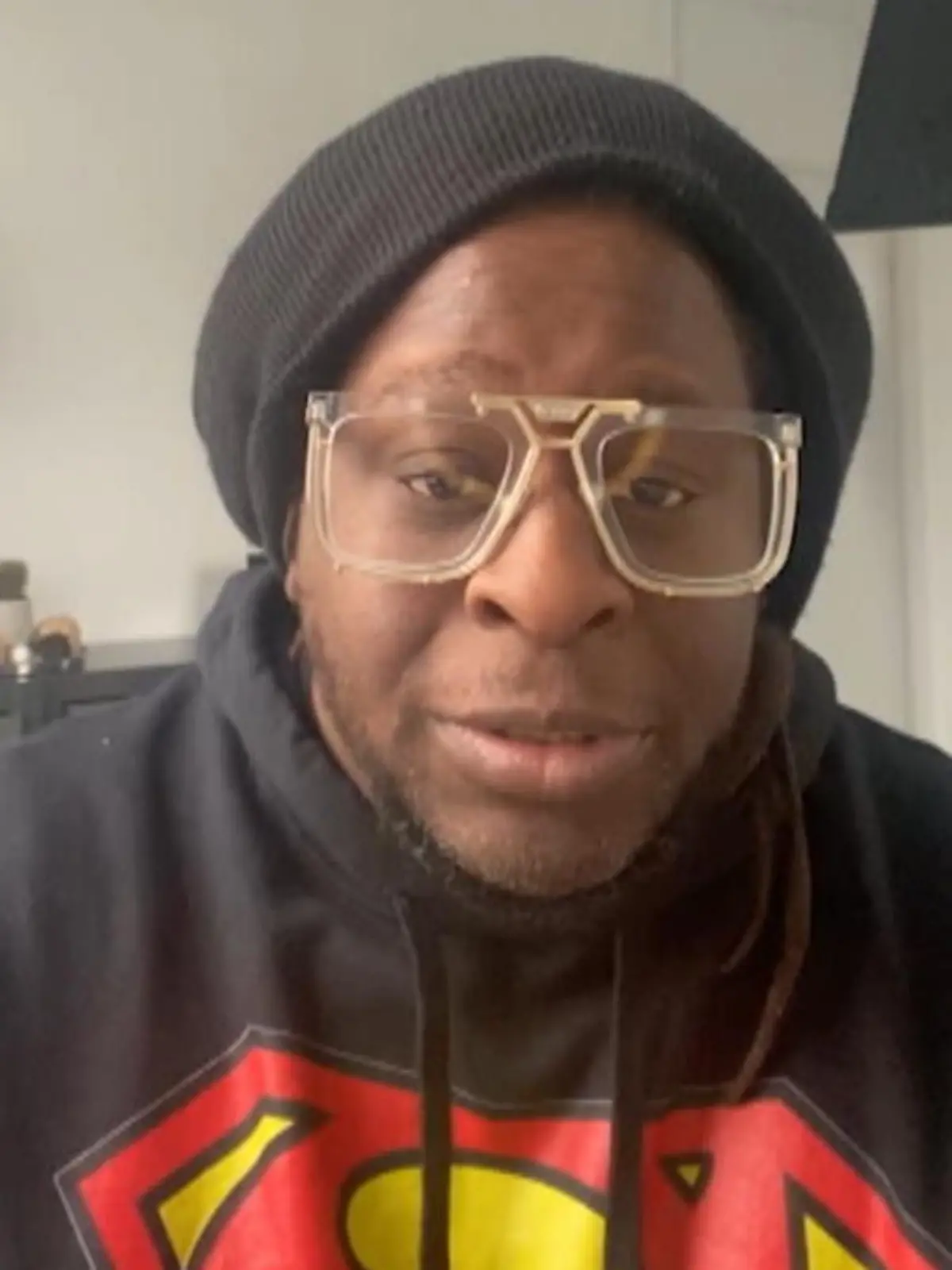 Mola Adebisi meldet sich zum drohenden Ehe-Aus bei den Monballijns