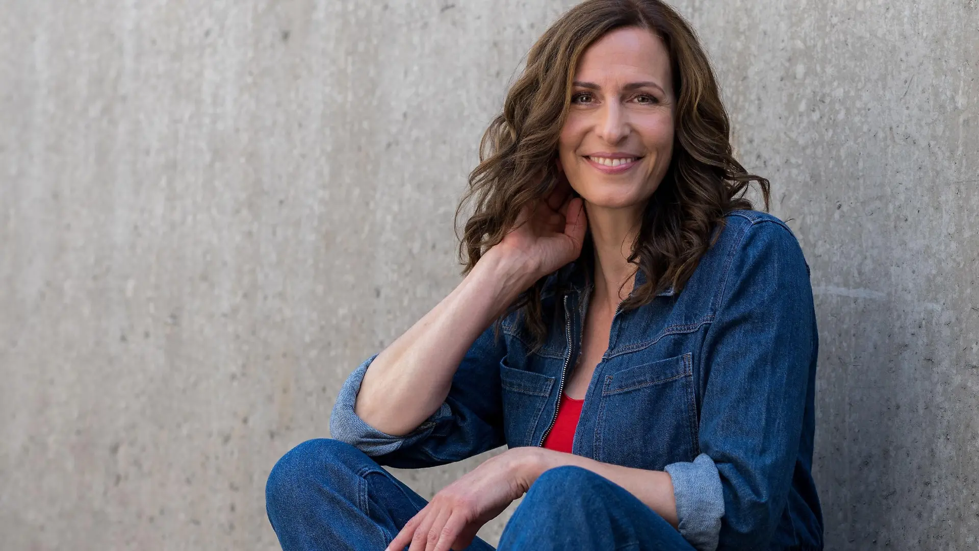 Ulrike Frank spielt Katrin Flemming.
Die Verwendung des sendungsbezogenen Materials ist nur mit dem Hinweis und Verlinkung auf RTL+ gestattet.