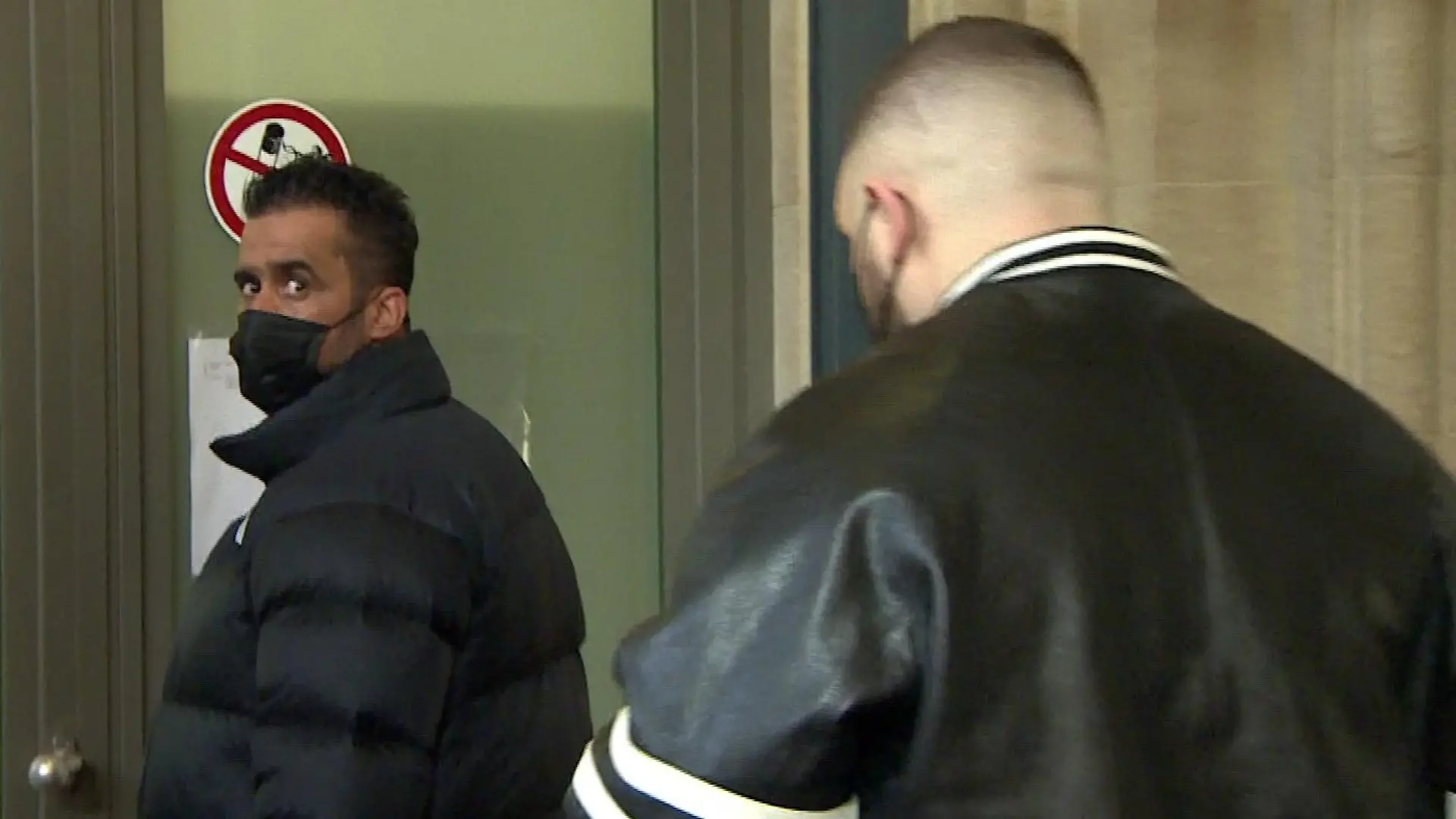 Arafat Abou-Chaker und Fler beim Prozess