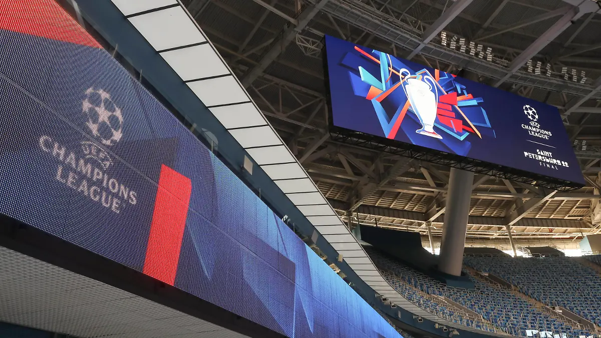  ST PETERSBURG, RUSSIA  SEPTEMBER 22, 2021: A branded banner unveiled at Gazprom Arena Stadium, the venue for the final of the 2021/22 UEFA Champions League. UEFA officials have come to St Petersburg to inspect the Gazprom Arena and to discuss the official and entertainment programme of the 2022 UEFA Champions League Final with local organizing committee and the city administration. Alexander Demianchuk/TASS PUBLICATIONxINxGERxAUTxONLY TS111742