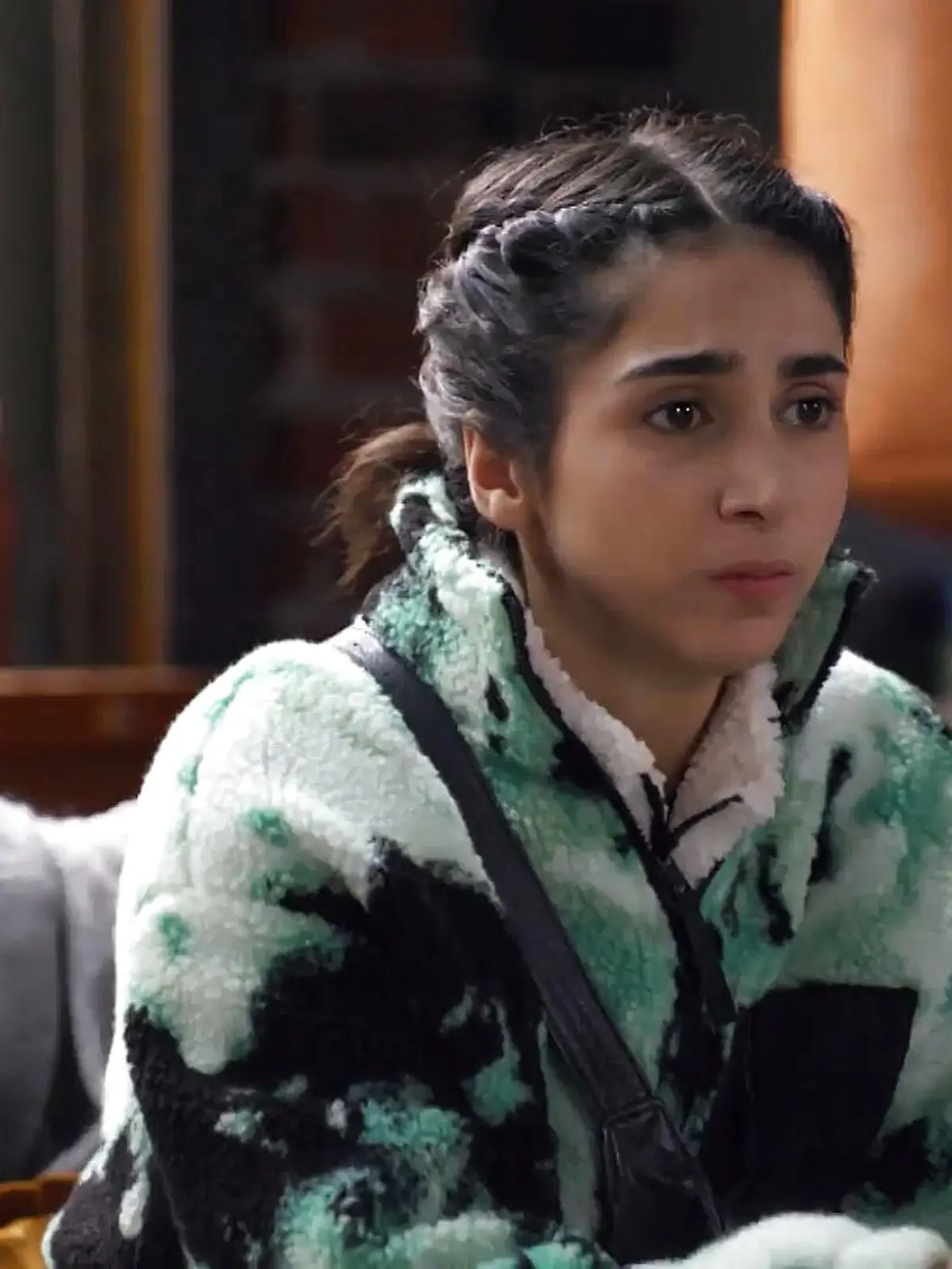awz leyla