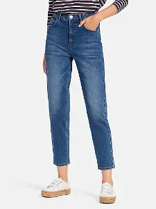 Straight Leg Jeans