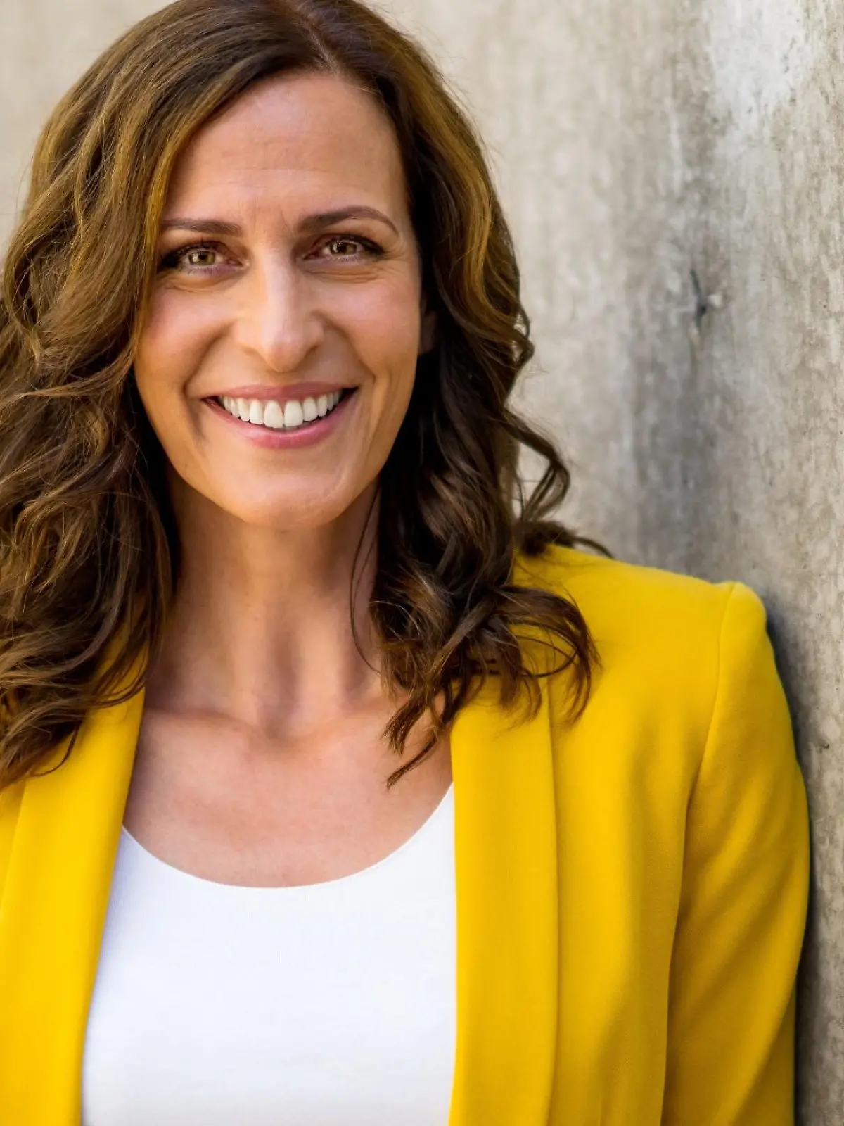 Ulrike Frank spielt Katrin Flemming.

Die Verwendung des sendungsbezogenen Materials ist nur mit dem Hinweis und Verlinkung auf RTL+ gestattet.