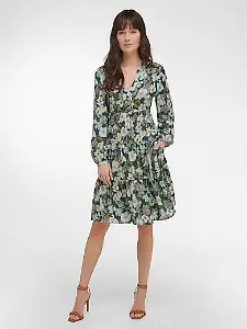 Stufenkleid mit Blumenprint in Grün