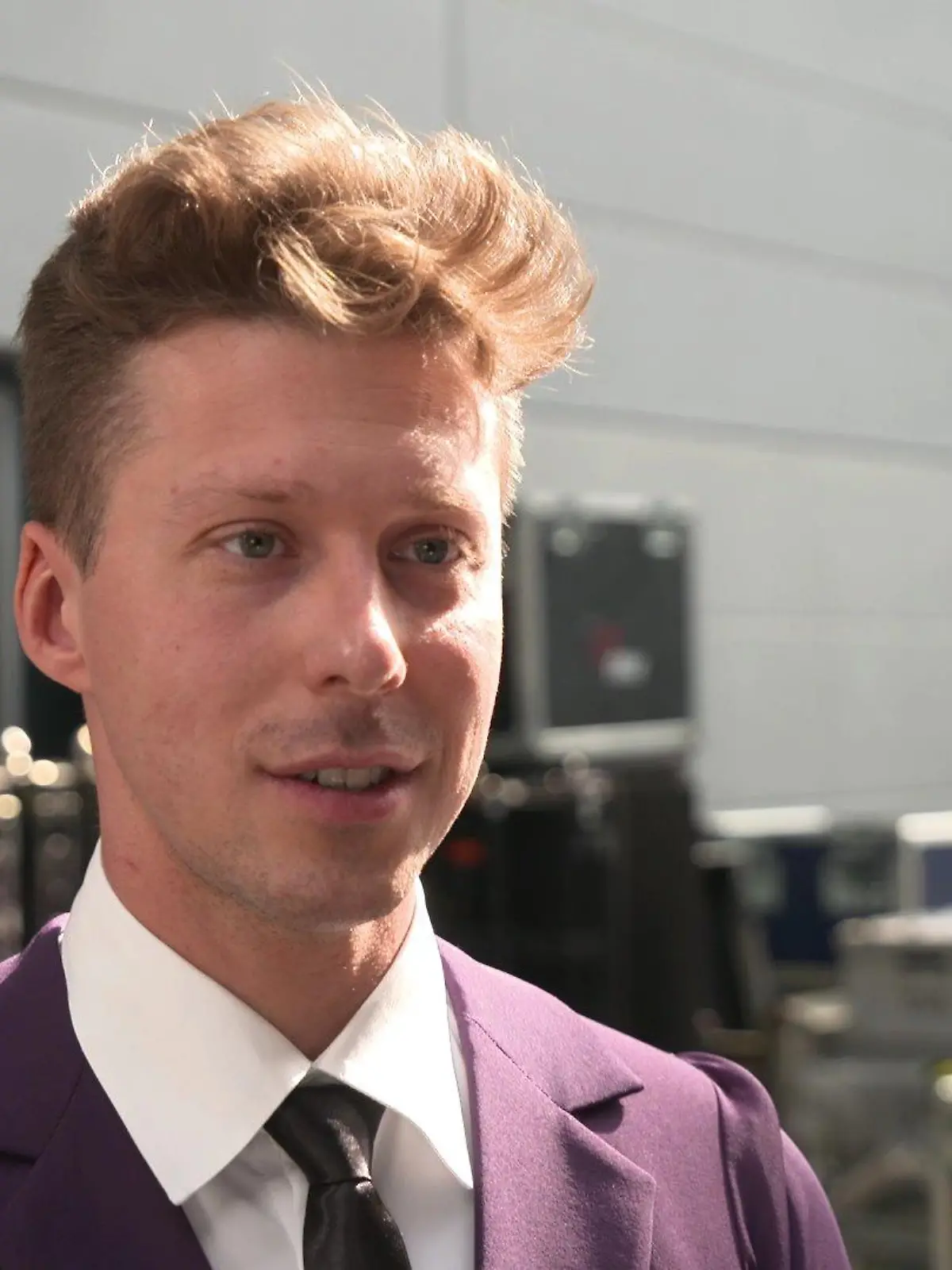 Valentin Lusin spricht im Interview über seine Ehefrau Renata