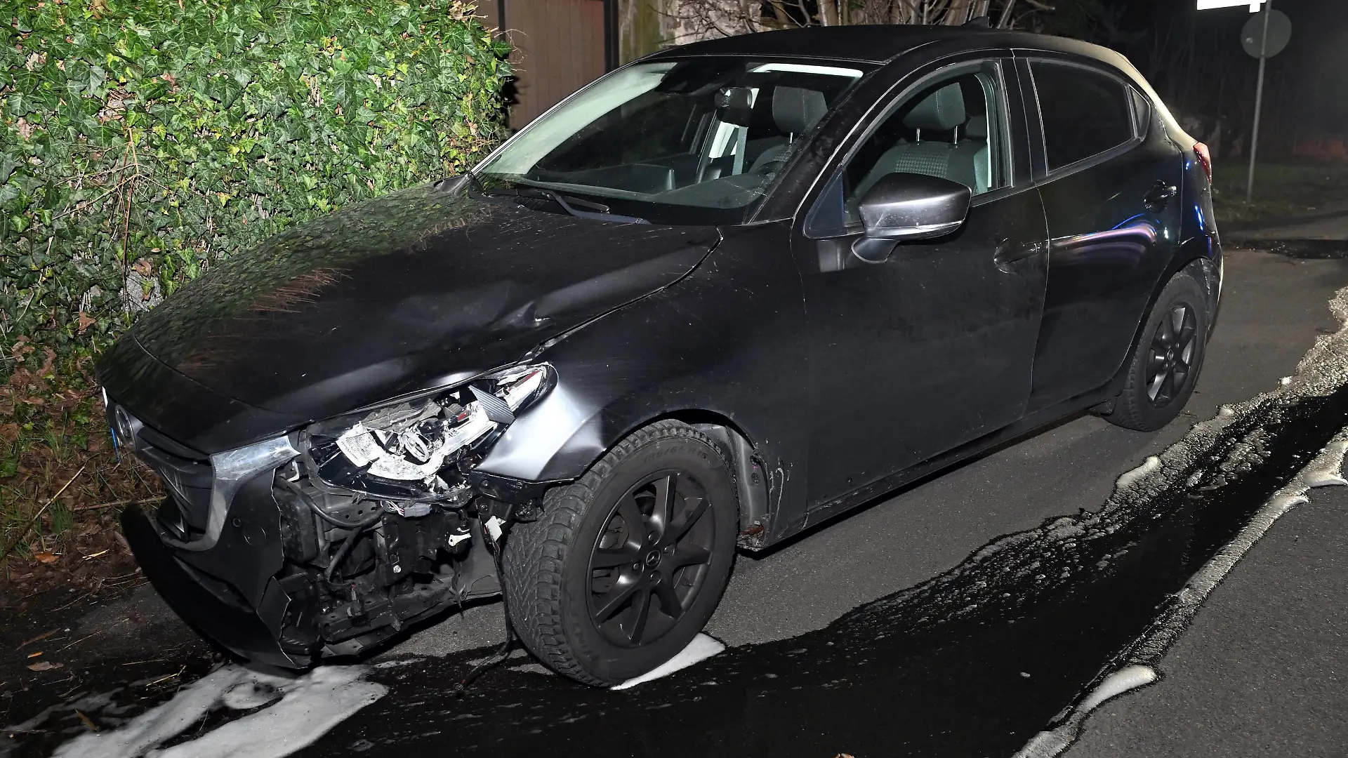 tödlicher Unfall L3110 Neuschloss-Hüttenfeld, 28.02.2024 gegen 19:00 Uhr
Foto: Jürgen Strieder
Tel: 01713452063