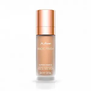 Magic Finish Supercharge Serum Foundation von M. Asam