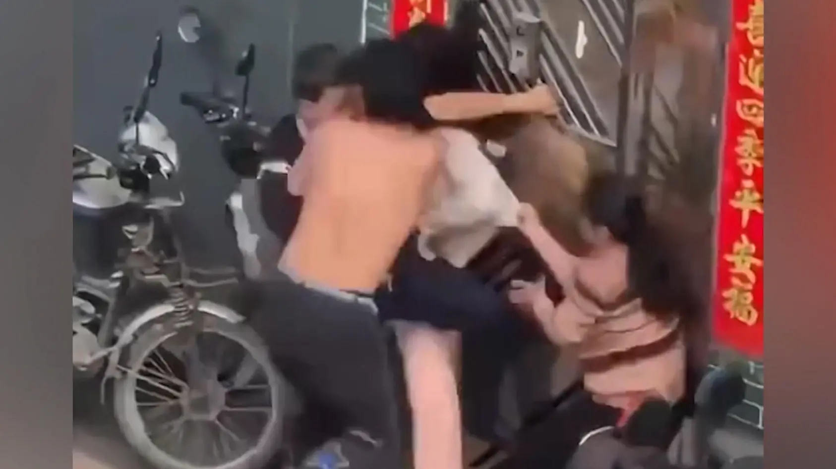 Wegen Affäre - Familienzoff eskaliert