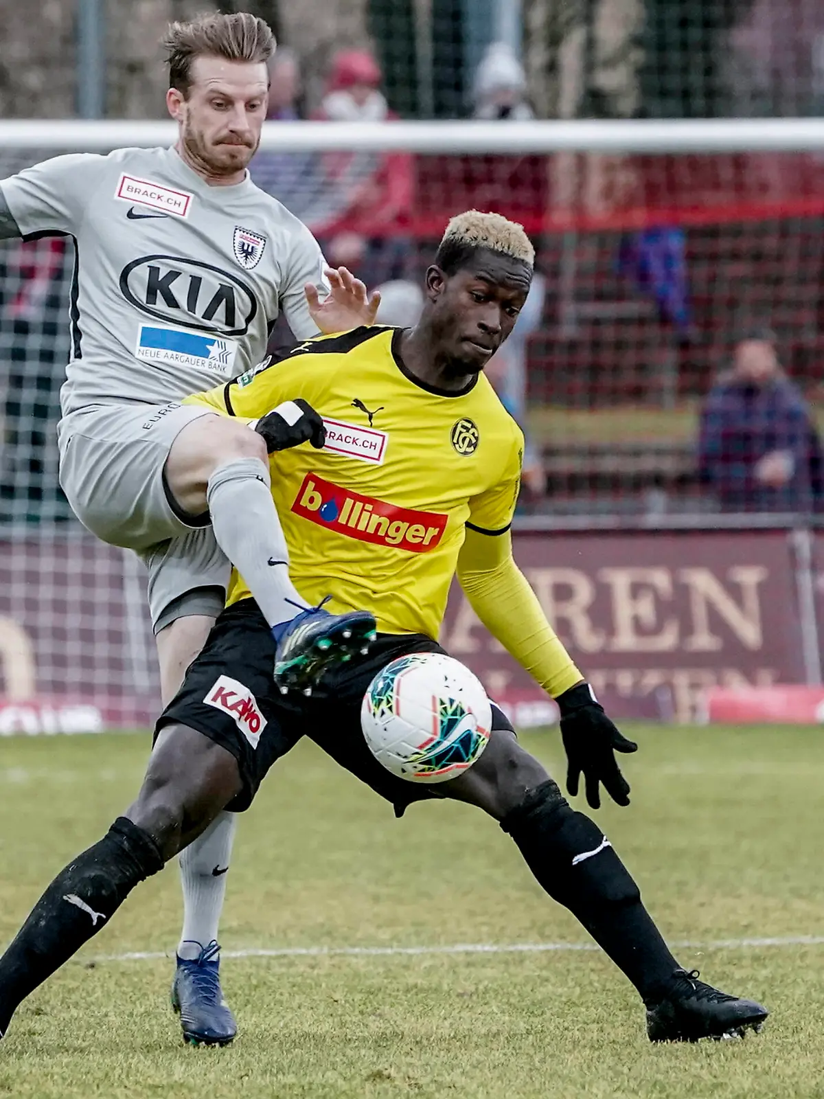 02.02.2020 Stadion Bruegglifeld Aarau Fussball Saison 2019 - 2020 Challenge League FC Aarau - FC Schaffhausen v.li.: Nicolas Schindelholz aarauZe Turbo schaffhausen Aarau Stadion Bruegglifeld Aarau AG Schweiz *** 02 02 2020 Stadion Bruegglifeld Aarau Football Season 2019 2020 Challenge League FC Aarau FC Schaffhausen v l Nicolas Schindelholz aarau Ze Turbo schaffhausen Aarau Stadion Bruegglifeld Aarau AG Switzerland 