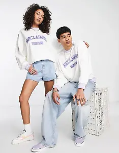 Reclaimed Vintage Sweatshirt in Grau