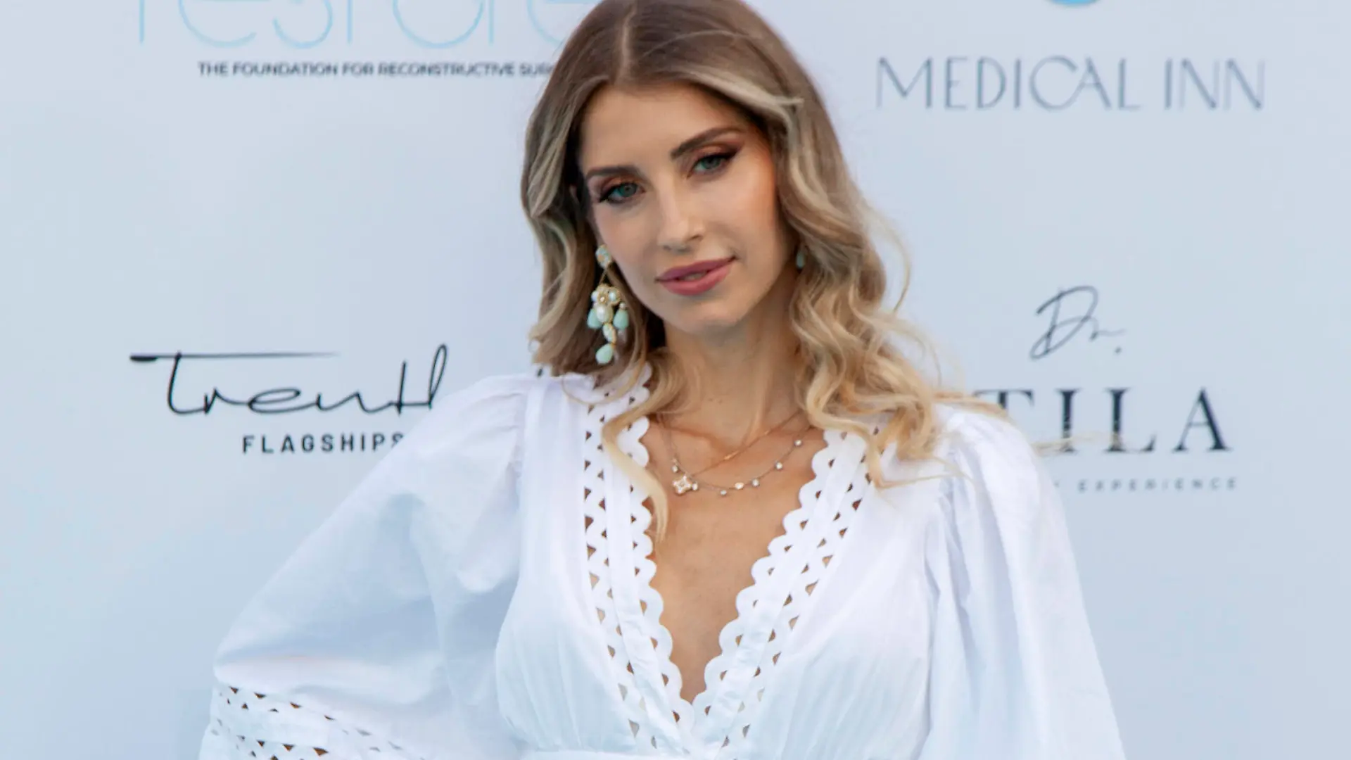 Gala im Medical Inn in Düsseldorf: Cathy Hummels Moderatorin, Influencerin, Unternehmerin *** Gala at the Medical Inn in Düsseldorf Cathy Hummels Presenter, Influencer, Entrepreneur
