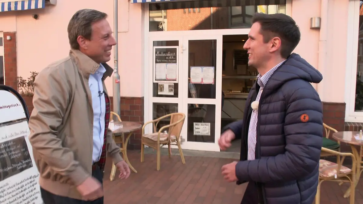 RTL-Reporter Thomas Jell begleitet SDP-Politiker Thomas Losse-Müller für einen Tag.