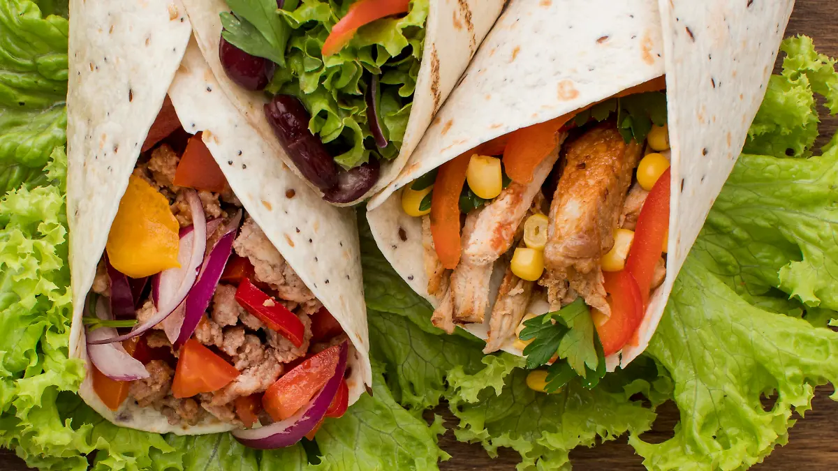 delicious tortilla wraps with meat