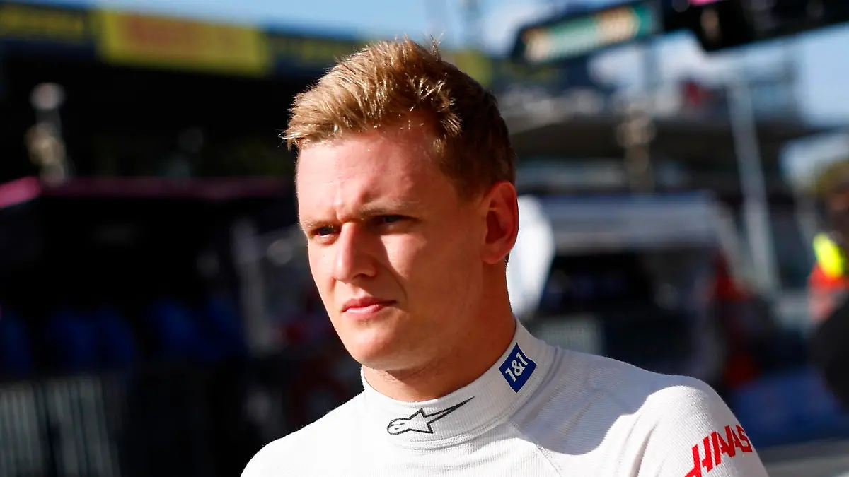 Formula 1 2022: Italian GP AUTODROMO NAZIONALE MONZA, ITALY - SEPTEMBER 10: Mick Schumacher, Haas F1 Team during the Italian GP at Autodromo Nazionale Monza on Saturday September 10, 2022 in Monza, Italy. Photo by Steven Tee / LAT Images Images PUBLICATIONxINxGERxSUIxAUTxHUNxONLY GP2216_142212_67A3742