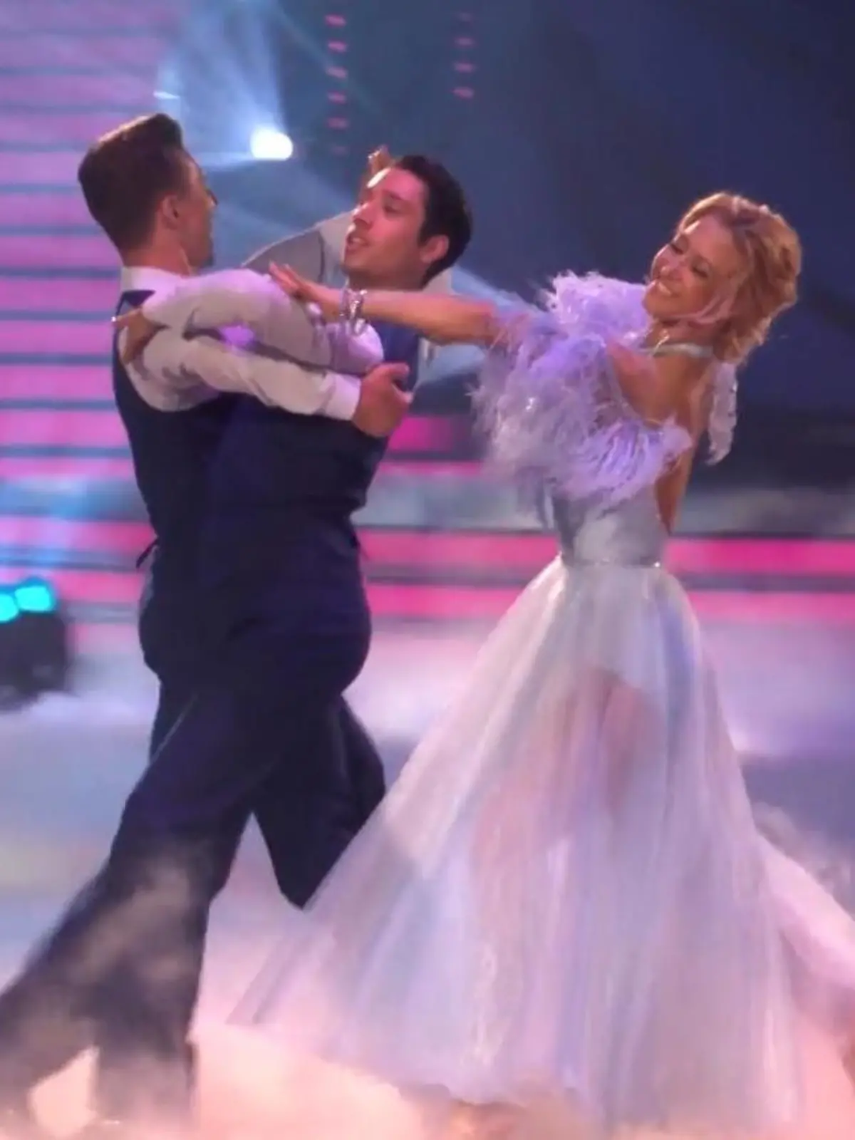 Beim Trio-Dance tanzt René Casselly zum ersten Mal mit einem Mann