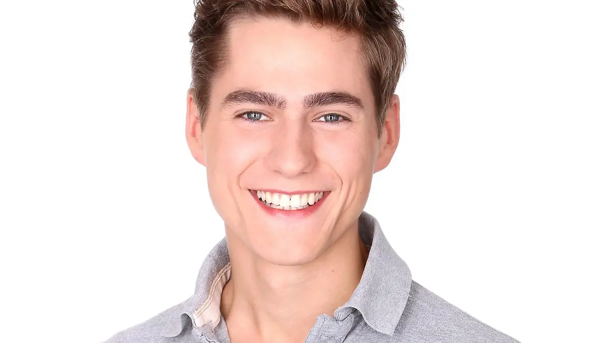 Timothy Boldt spielt "Ringo Beckmann"

Die Verwendung des sendungsbezogenen Materials ist nur mit dem Hinweis und Verlinkung auf RTL+ gestattet.
