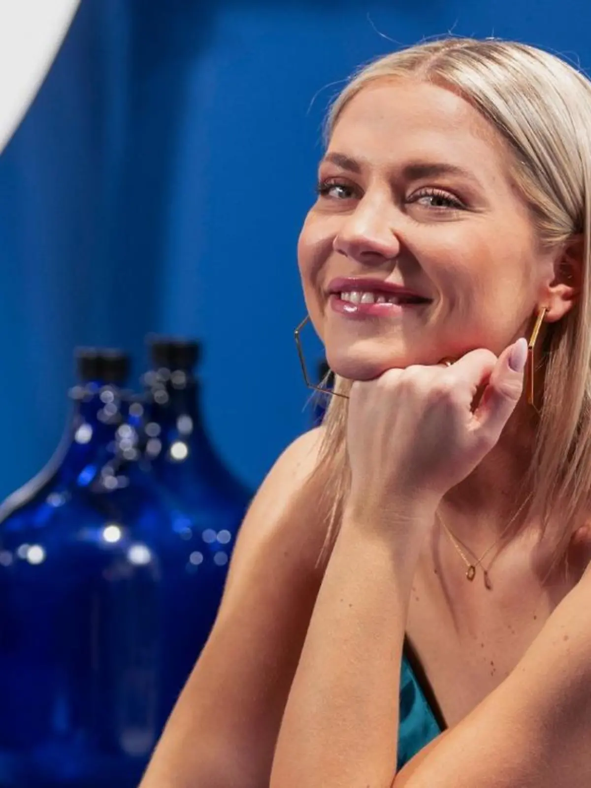 Valentina Pahde

Die Verwendung des sendungsbezogenen Materials ist nur mit dem Hinweis und Verlinkung auf RTL+ gestattet.