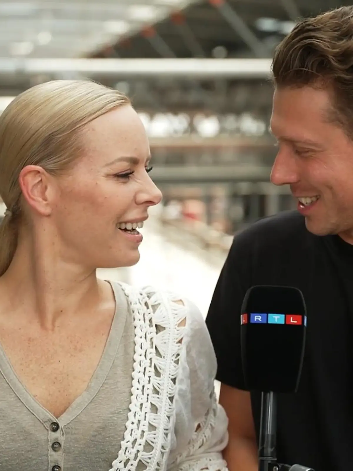 Bild zu: "Valentin kann sich mit Isabel ausleben"