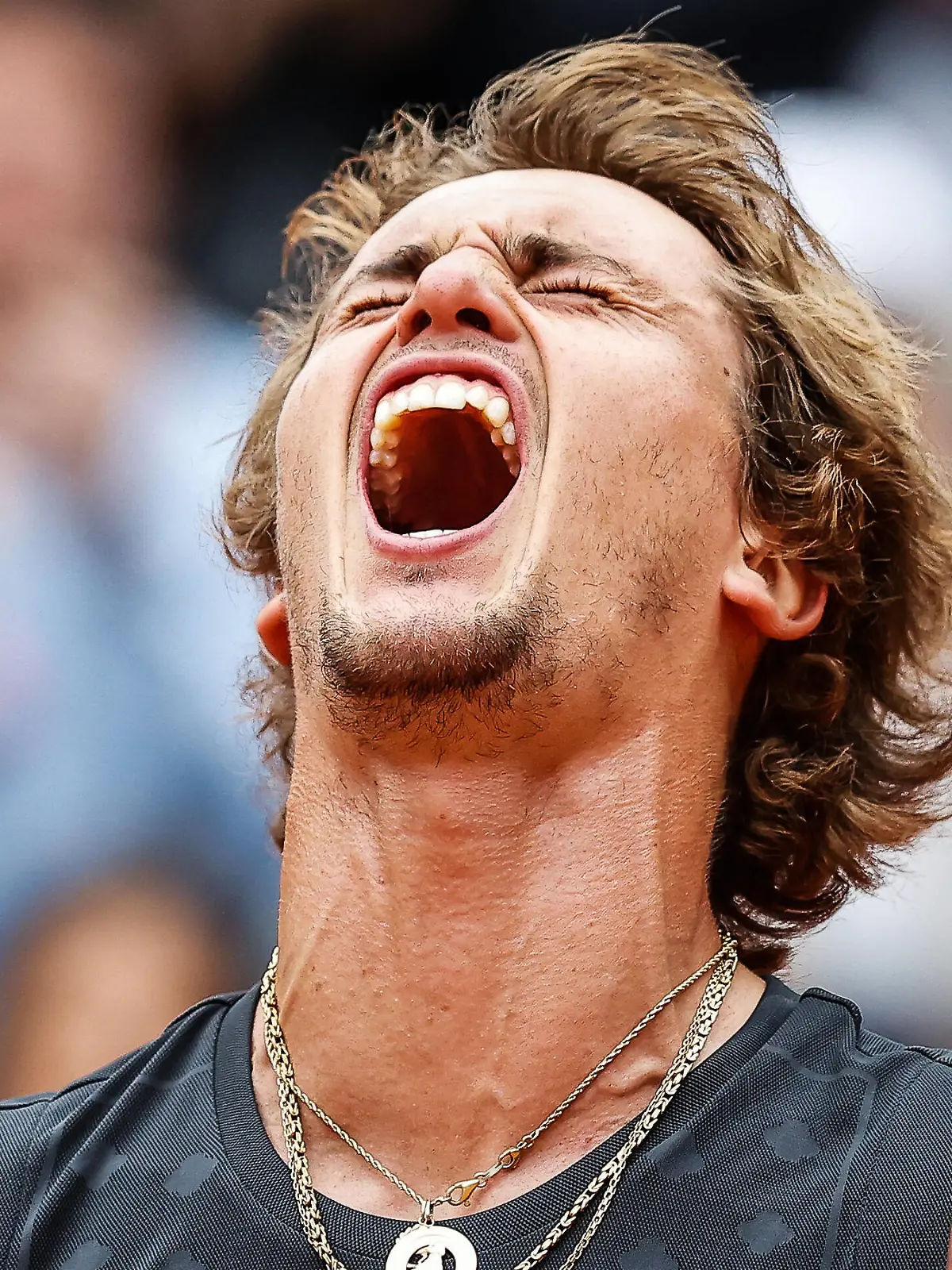  May 25, 2022, Paris, France, France: Alexander ZVEREV of Germany celebrates his victory during the Day four of Roland-Garros 2022, French Open 2022, Grand Slam tennis tournament at the Roland-Garros stadium on May 25, 2022 in Paris, France. Paris France - ZUMAm308 20220525_zsp_m308_051 Copyright: xMatthieuxMirvillex