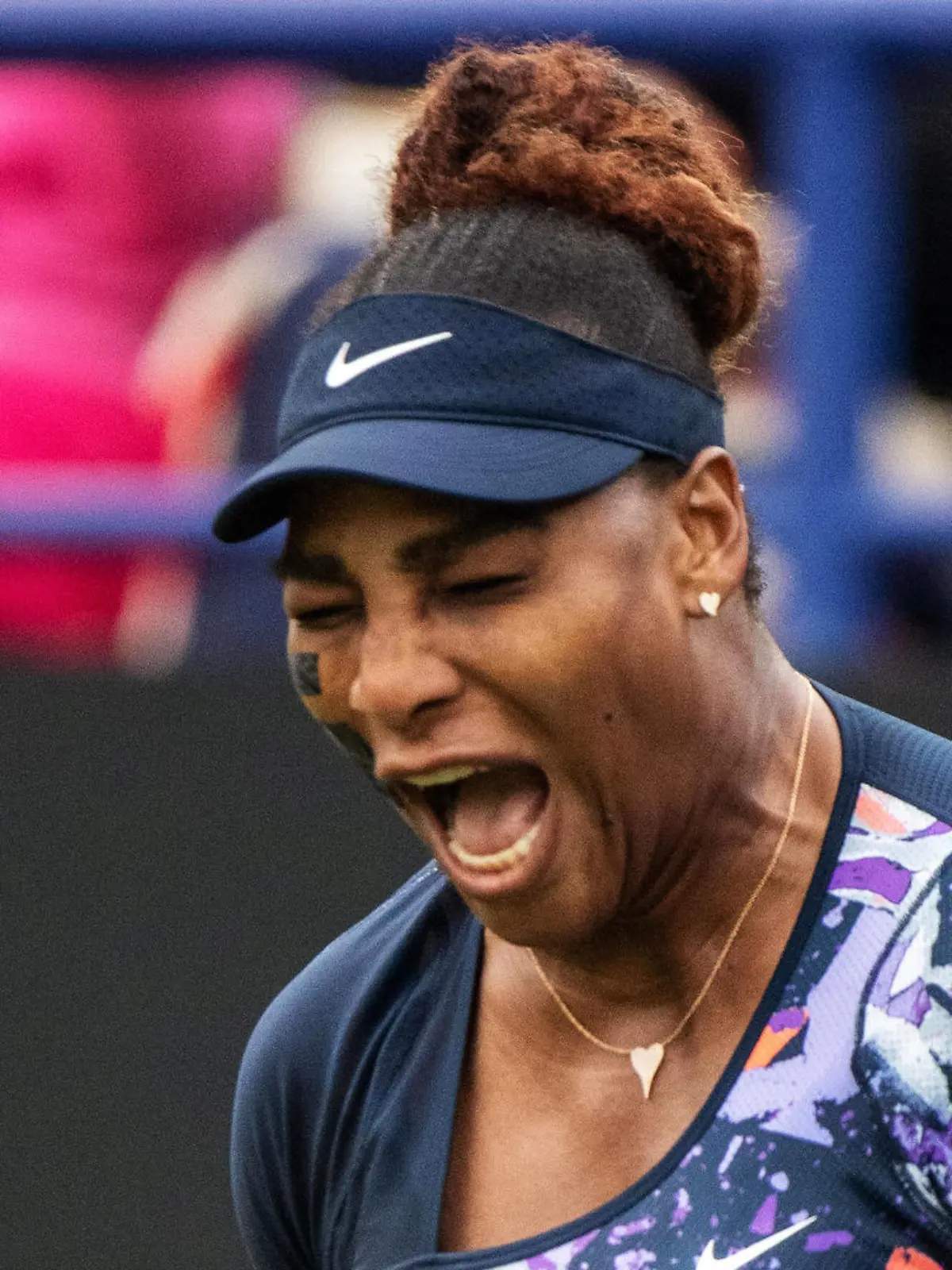  EASTBOURNE, ENGLAND - JUNE 21: Serena Williams of United States celebrates winning a point during their Women s Doubles Round of 16 match together with with Ons Jabeur of Tunisia against Marie Bouzkova and Sara Sorribes Tormeo during Day Four of Rothesay International Eastbourne match on Day 4 of the Devonshire Park on June 21, 2022 in Eastbourne, E Rothesay International Eastbourne - Day Four Copyright: xSebastianxFrej/MBxMediax