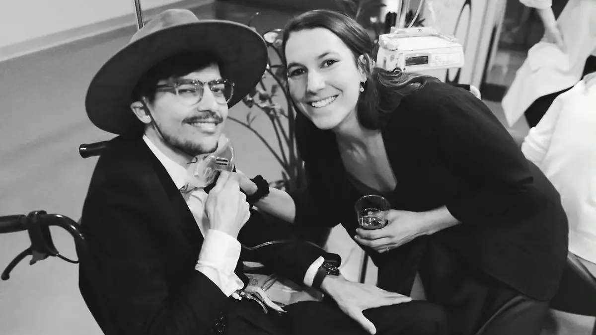 Wendy Holdener mit ihrem Bruder Kevin. Es ist das letzte gemeinsame Foto.