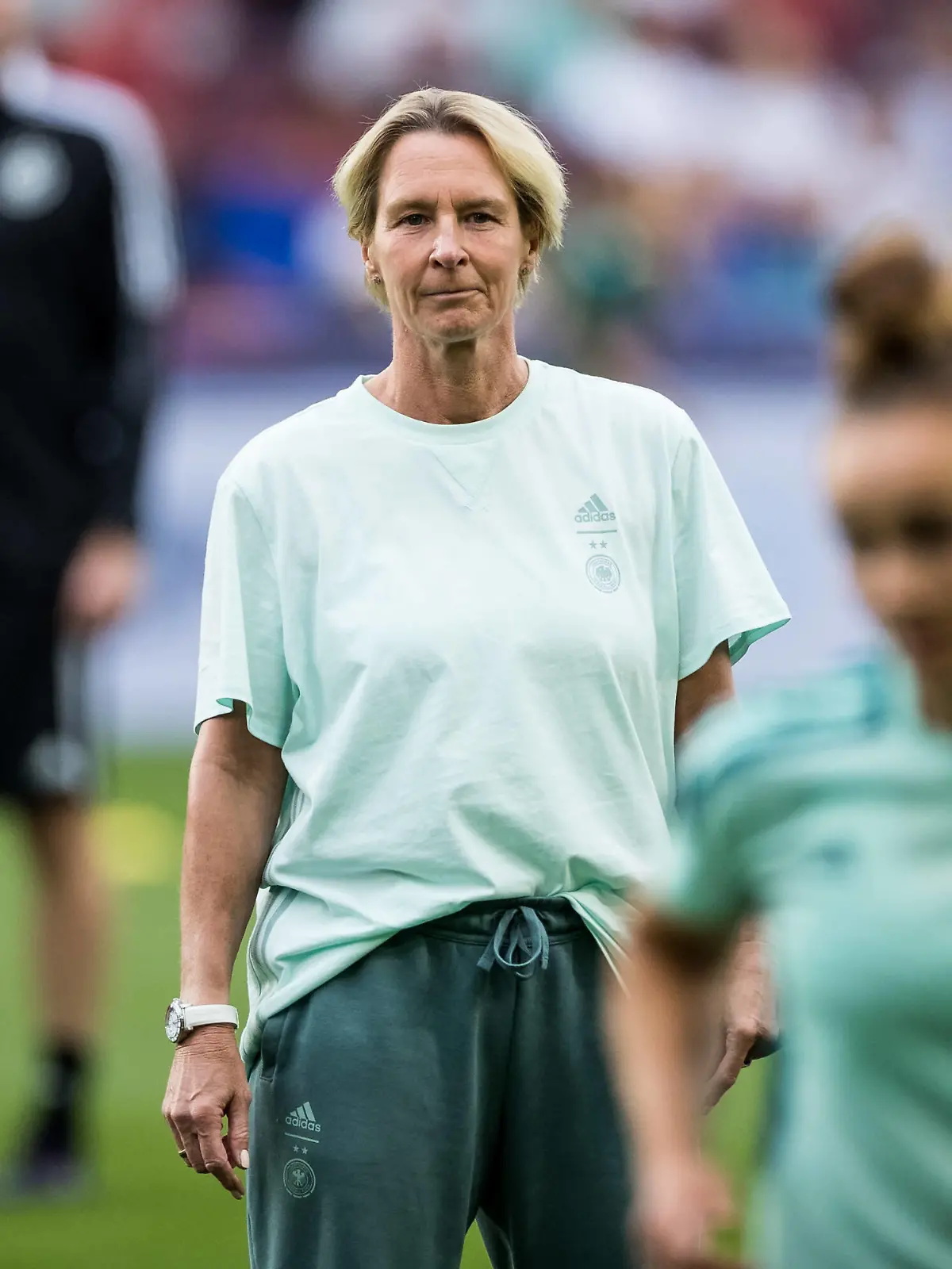  UEFA WOMENS EURO ENGLAND 2022: Deutschland - Oesterreich 21.07.2022 Martina Voss-Tecklenburg Trainerin Deutschland UEFA WOMENS EURO ENGLAND 2022: Deutschland - Oesterreich Brentford Community Stadium, London, 21.07.2022 *** UEFA WOMENS EURO ENGLAND 2022 Germany Austria 21 07 2022 Martina Voss Tecklenburg Coach Germany UEFA WOMENS EURO ENGLAND 2022 Germany Austria Brentford Community Stadium, London, 21 07 2022 Copyright: xBEAUTIFULxSPORTS/Wunderlx
