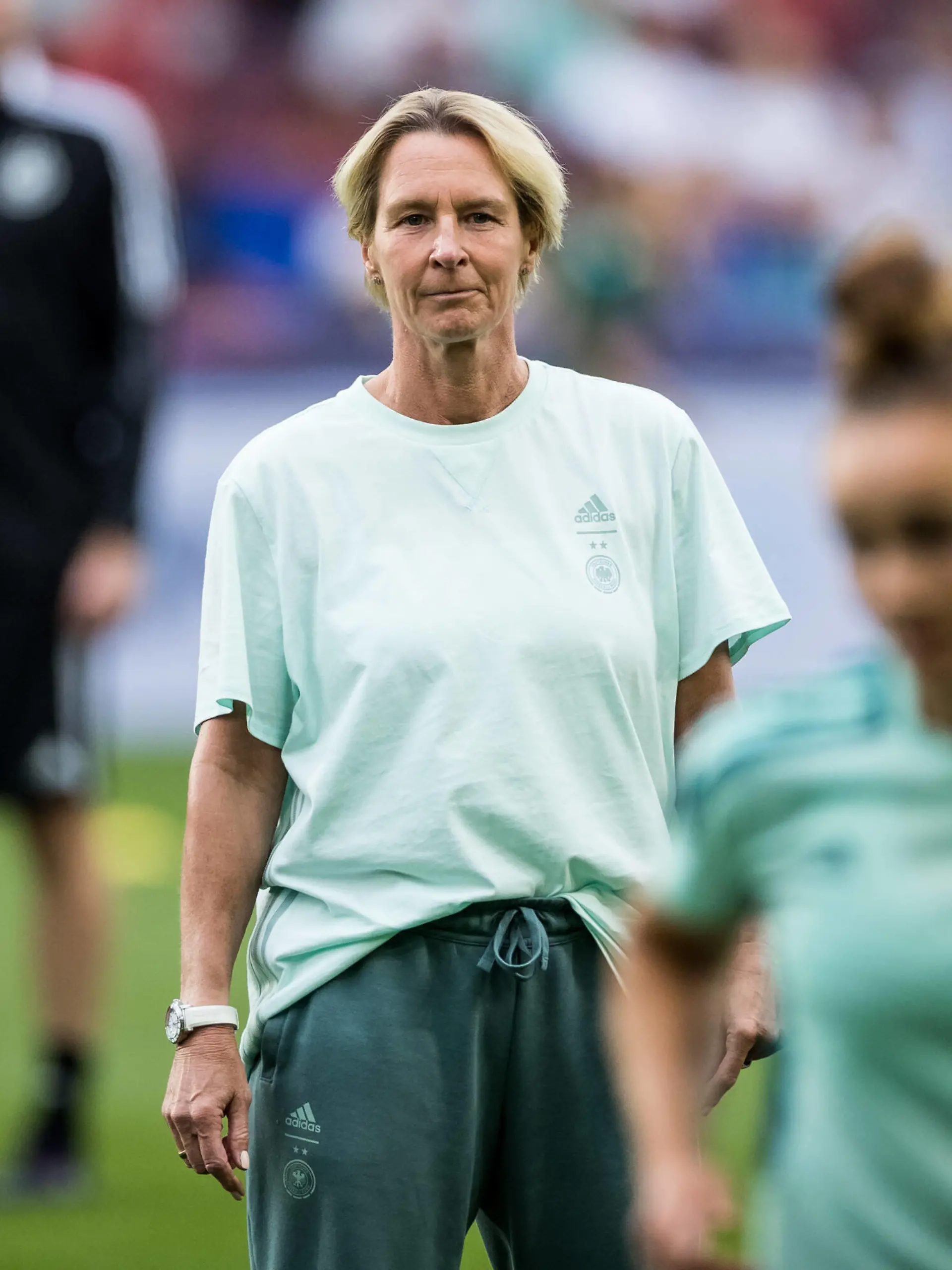 UEFA WOMENS EURO ENGLAND 2022: Deutschland - Oesterreich 21.07.2022 Martina Voss-Tecklenburg Trainerin Deutschland UEFA WOMENS EURO ENGLAND 2022: Deutschland - Oesterreich Brentford Community Stadium, London, 21.07.2022 *** UEFA WOMENS EURO ENGLAND 2022 Germany Austria 21 07 2022 Martina Voss Tecklenburg Coach Germany UEFA WOMENS EURO ENGLAND 2022 Germany Austria Brentford Community Stadium, London, 21 07 2022 Copyright: xBEAUTIFULxSPORTS/Wunderlx