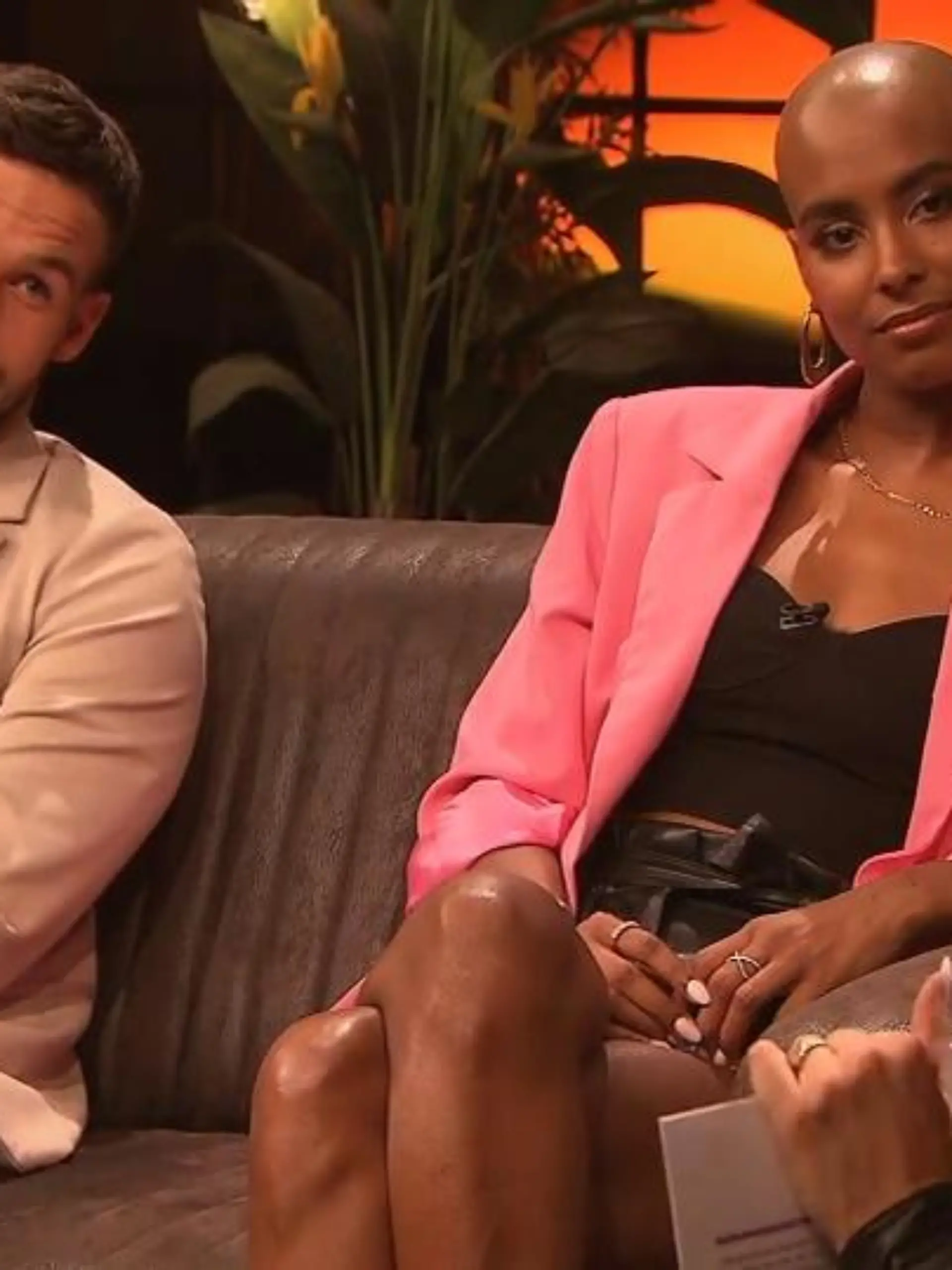 Sind Jan und Sharon ein Paar?