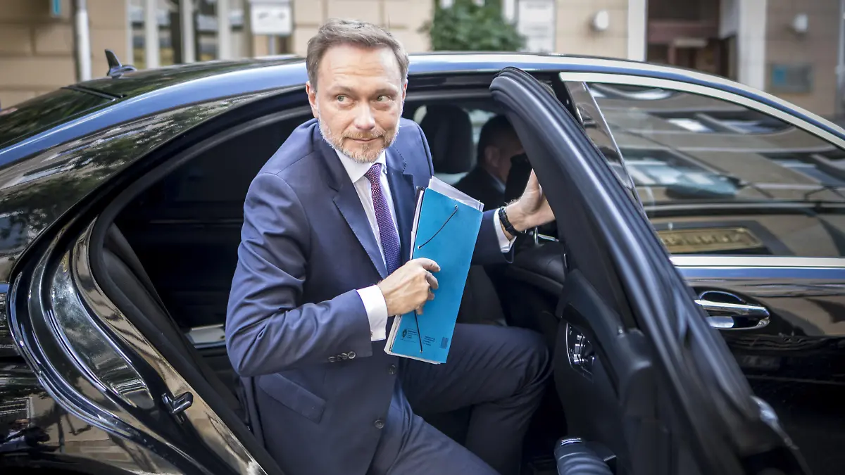 Ist ein Dienstwagen gar kein Privileg? Lindner beklagt "linkes Framing"