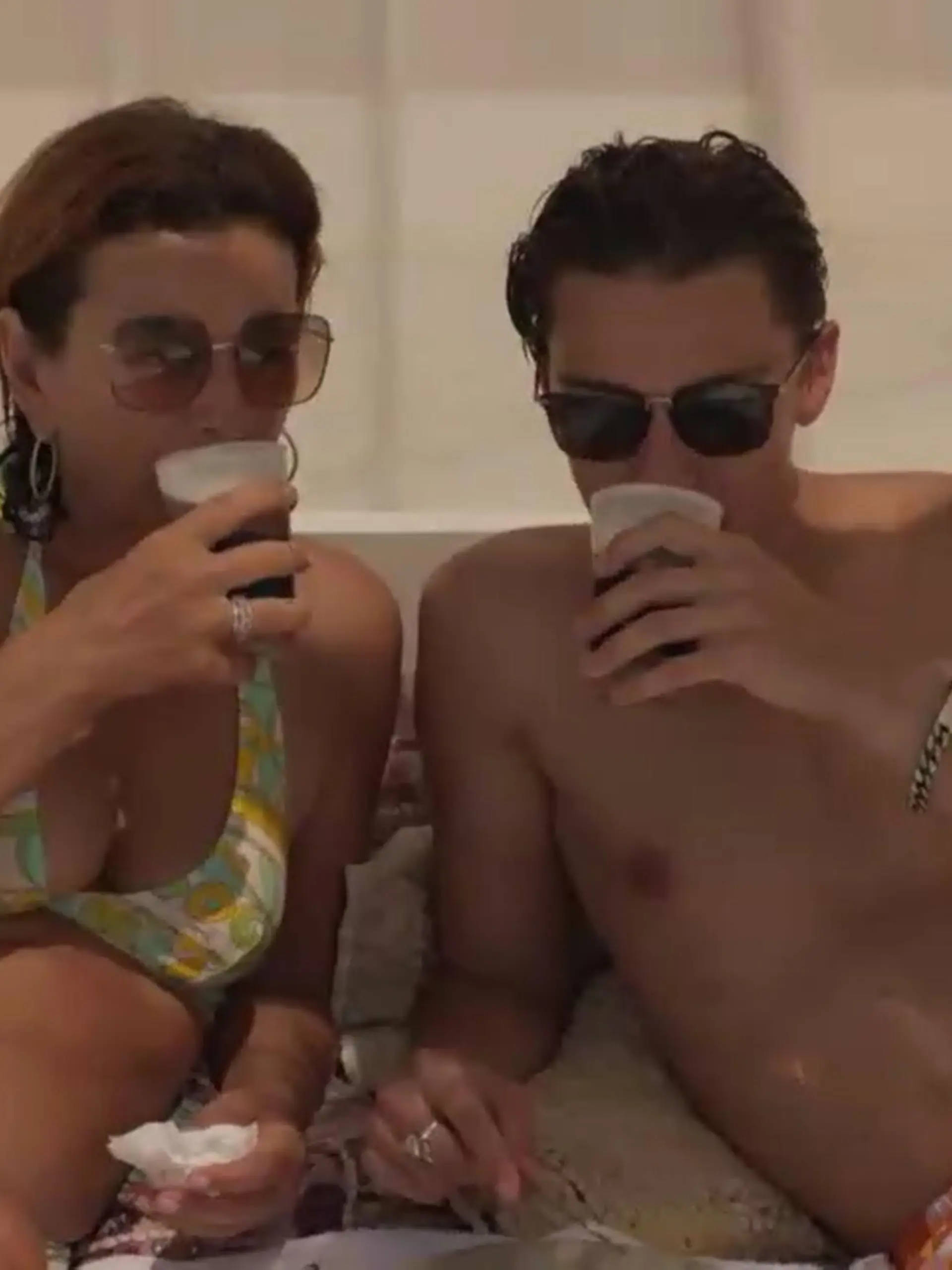 Bild zu: "Claudia Obert (60) und ihr Max (24) im Liebes-Check"