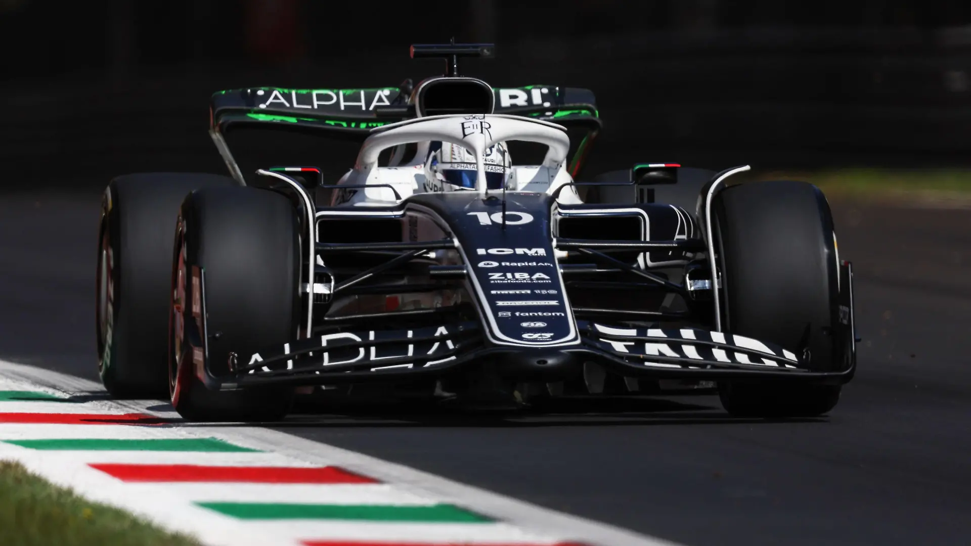 Formula 1 2022: Italian GP AUTODROMO NAZIONALE MONZA, ITALY - SEPTEMBER 09: Pierre Gasly, AlphaTauri AT03 during the Italian GP at Autodromo Nazionale Monza on Friday September 09, 2022 in Monza, Italy. Photo by Glenn Dunbar / LAT Images Images PUBLICATIONxINxGERxSUIxAUTxHUNxONLY GP2216_130718177A9126