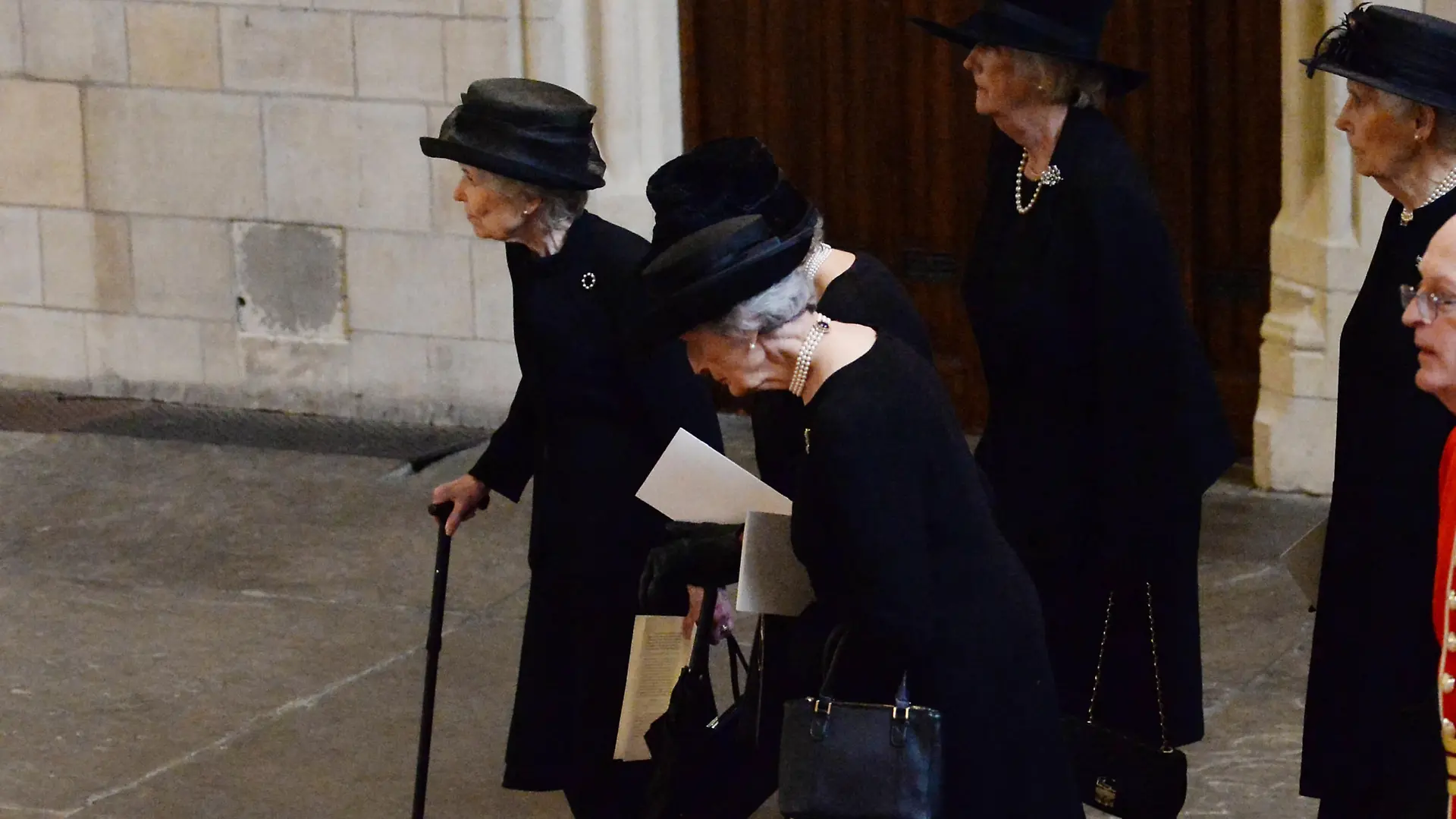 Camera Press Rota 04335411. The Queens Lady in Waitings including Lady Susan Hussey curtsey at Westminster Hall for the lying in State of The Late HM Queen Elizabeth II, Credit:Mark Stewart / Avalon