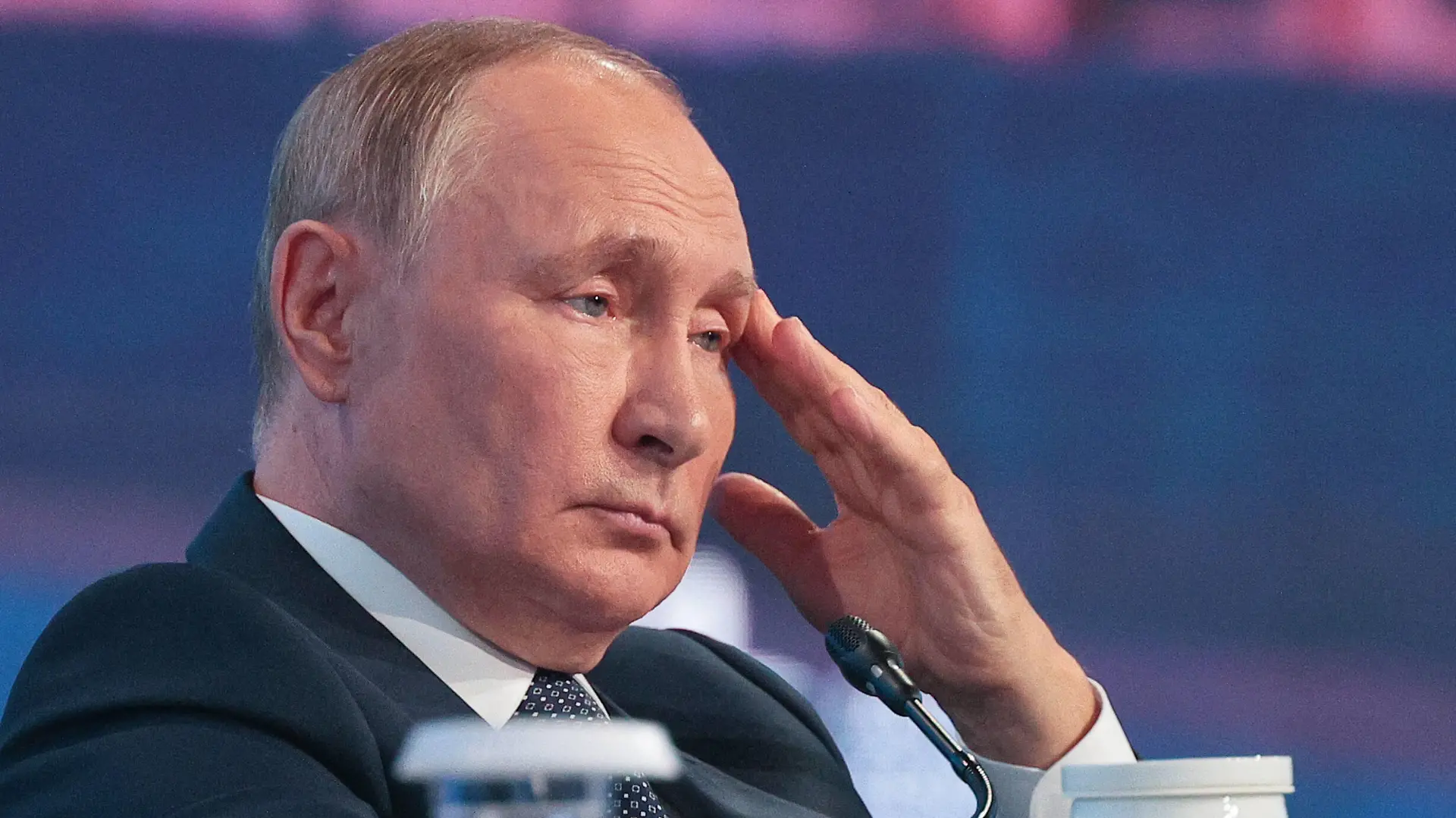 VLADIVOSTOK, RUSSIA SEPTEMBER 7, 2022: Russia s President Vladimir Putin at a plenary session at the 2022 Eastern Economic Forum EEF at Far Eastern Federal University on Russky Island. Vladimir Smirnov/TASS Host Photo Agency PUBLICATIONxINxGERxAUTxONLY TS1414D4