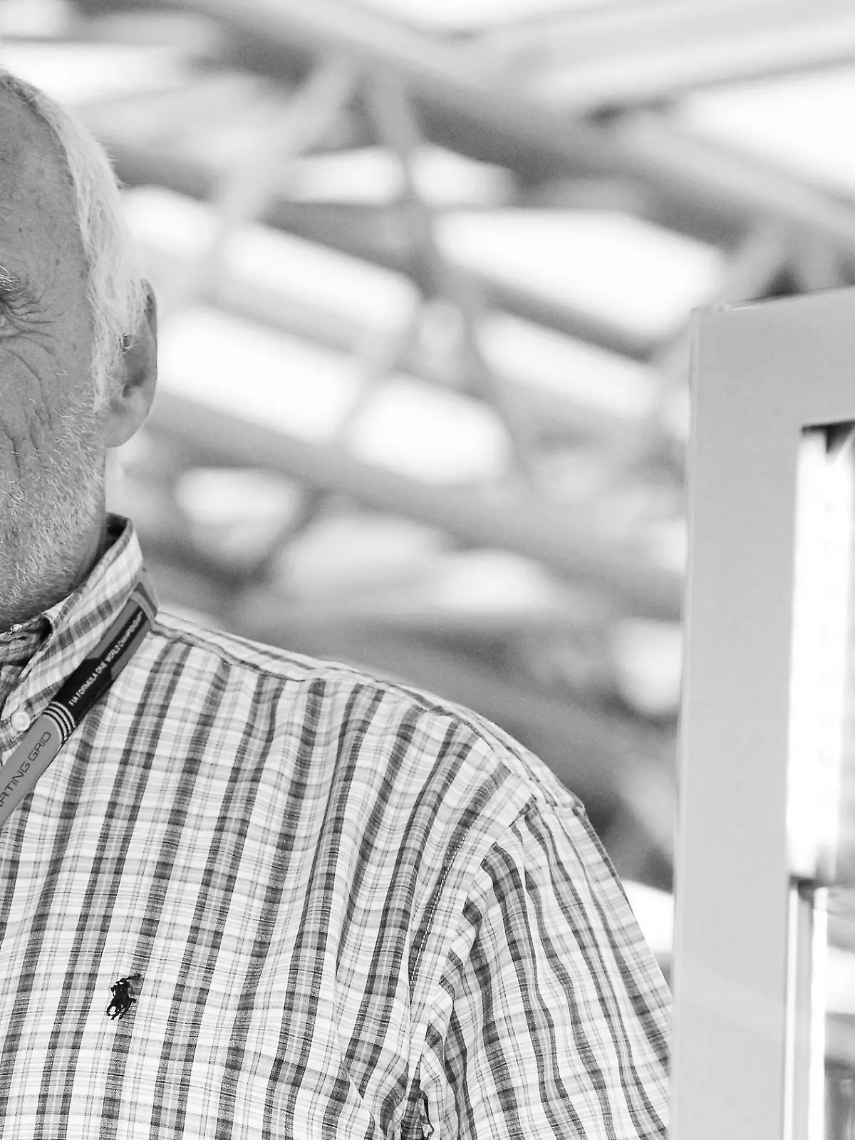 ARCHIV - Red Bull CEO Dietrich Mateschitz in the paddock after the second training session for the Formula One Grand Prix of Austria in Spielberg, Austria, 19 June 2015. EPA/ERWIN SCHERIAU (zu dpa-Meldung: ««Nicht die Wohlfahrt»: Red Bull in Motorenfrage in Bedrängnis» vom 12.11.2015) +++(c) dpa - Bildfunk+++
