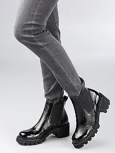 Chelsea Boots von Paul Green im Überblick