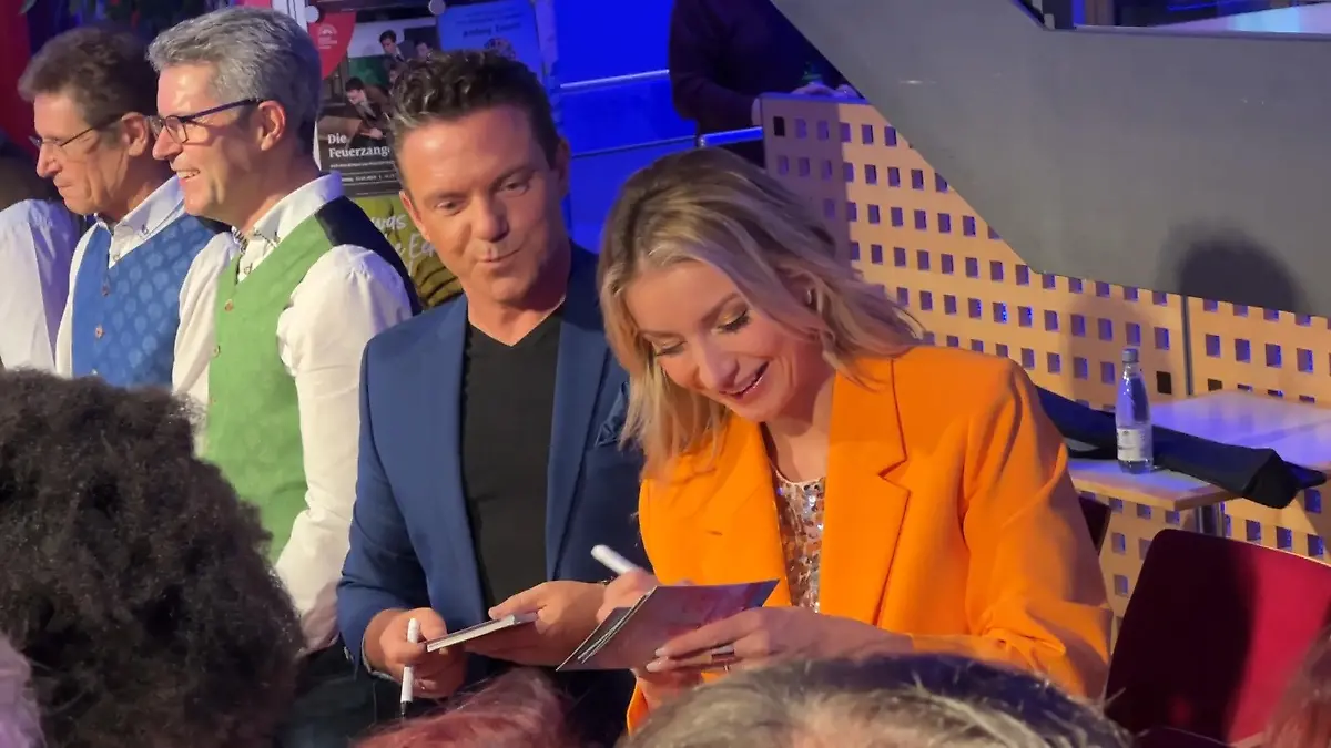 Krisengerüchte um Stefan Mross & Anna-Carina nehmen nicht ab Alles nur Show?