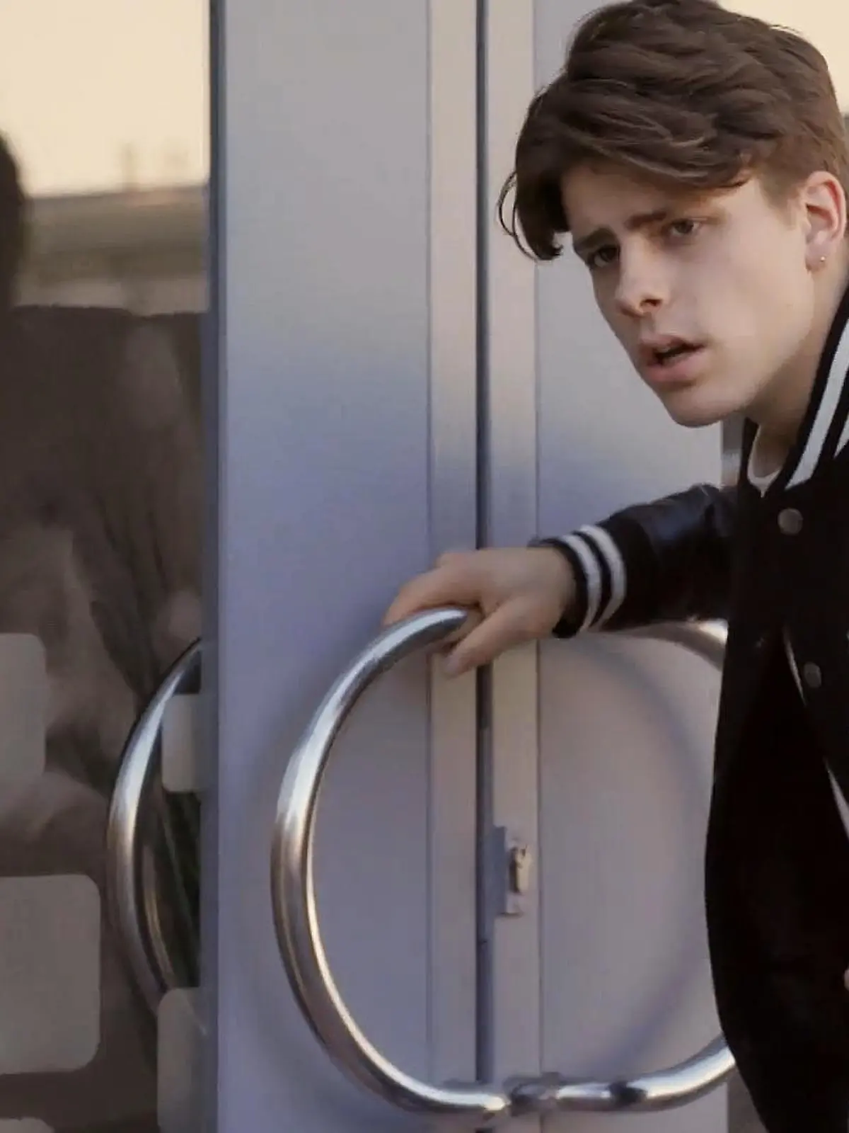 awz alexander