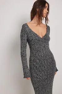 Maxikleid aus Glitzerstrick