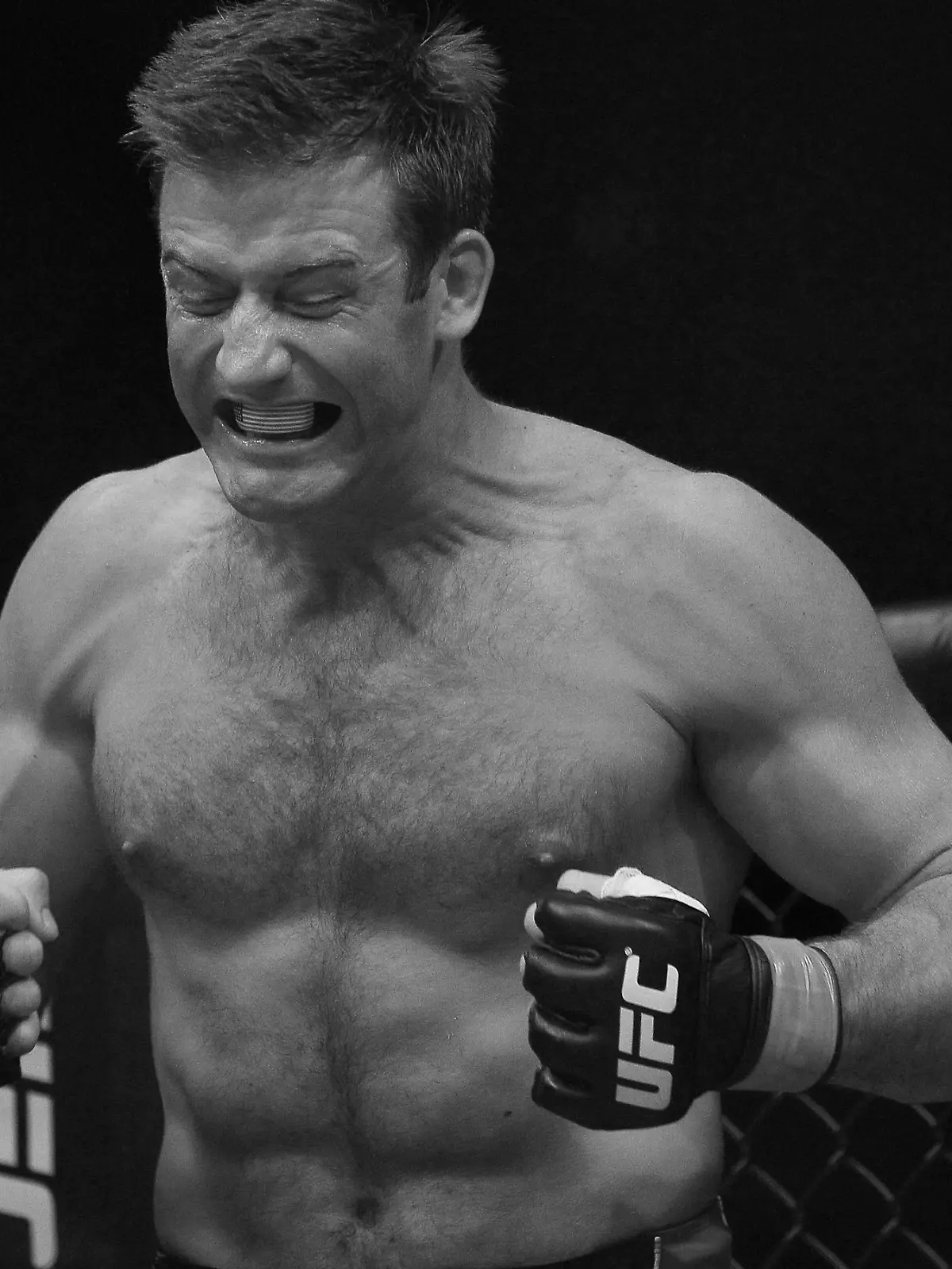 Stephan Bonnar before fighting Kyle Kingsbury in a UFC 139 Mixed Martial Arts light heavyweight bout in San Jose, Calif., Saturday, Nov. 19, 2011. (AP Photo/Jeff Chiu)