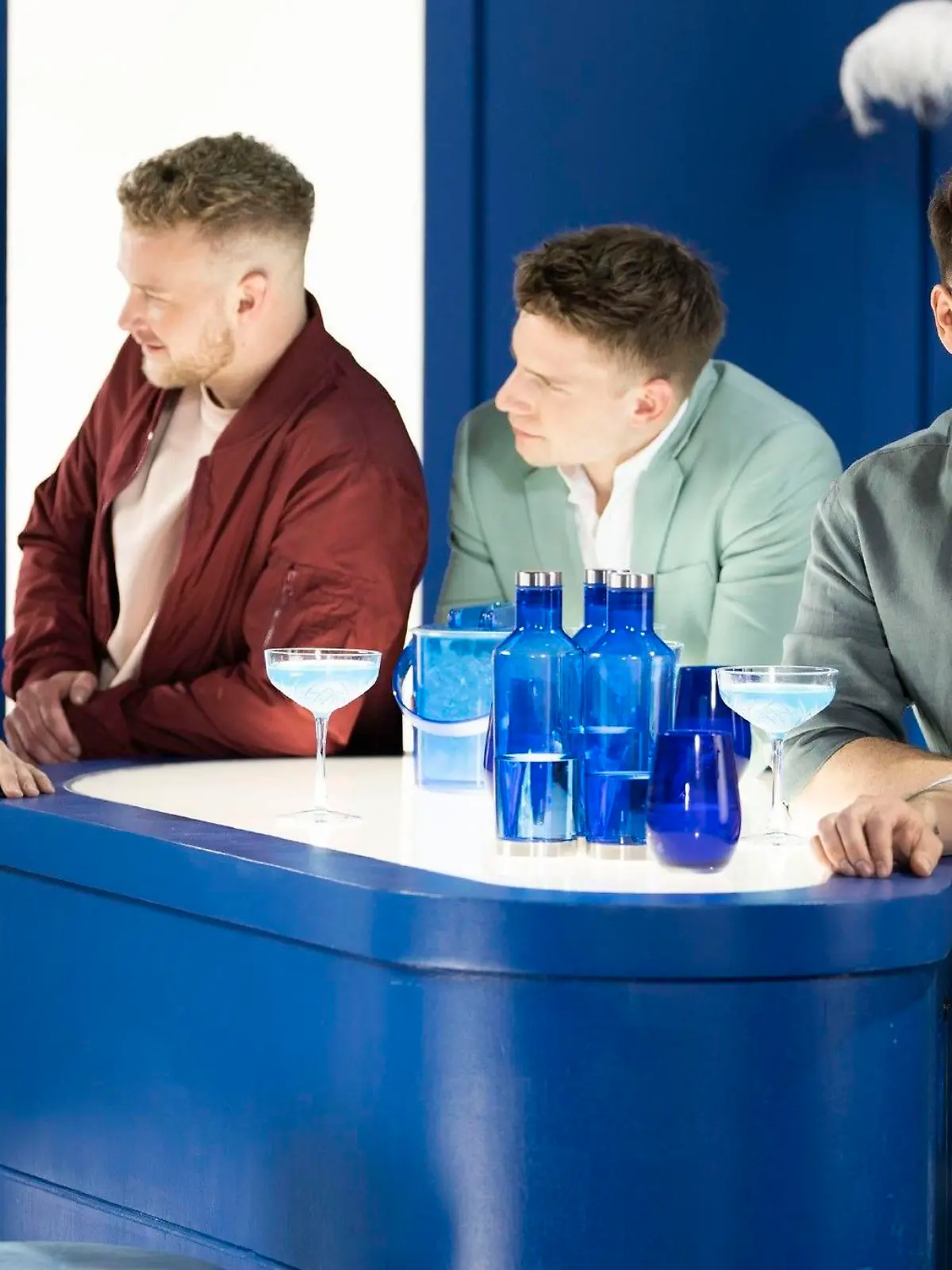 V.l.: Patrick Heinrich, Felix van Deventer, Lennart Borchert, Thomas Drechsel, Marc Weinmann

Die Verwendung des sendungsbezogenen Materials ist nur mit dem Hinweis und Verlinkung auf RTL+ gestattet.