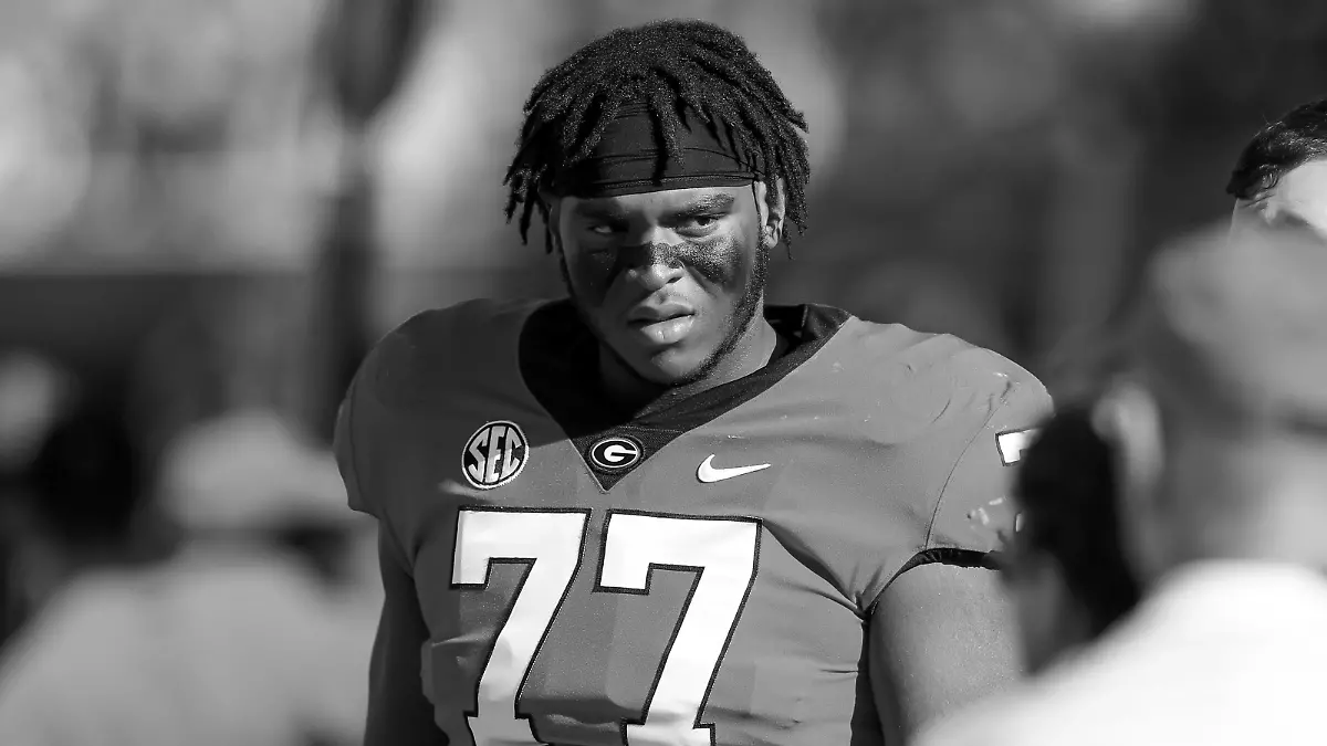Georgia Bulldogs offensive lineman Devin Willock (77) looks on during a college football regular season game between the Auburn Tigers and the Georgia Bulldogs, Saturday, October 8, 2022, in Athens, GA. (Brandon Sloter/Image of Sport) Photo via Newscom picture alliance