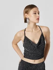 Glitzertop mit Wasserfallausschnitt