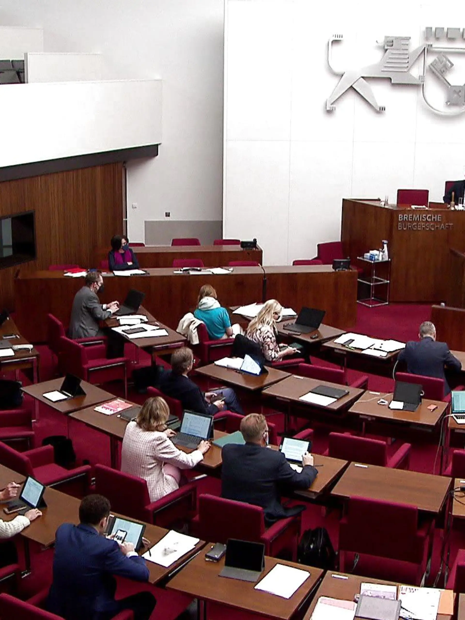 Eigentlich sollte mit der Fotoaktion ein "möglichst breites und gemeinsames Zeichen gegen Rechtsextremismus" gesetzt werden.