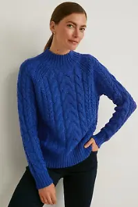 Pullover mit Zopfmuster