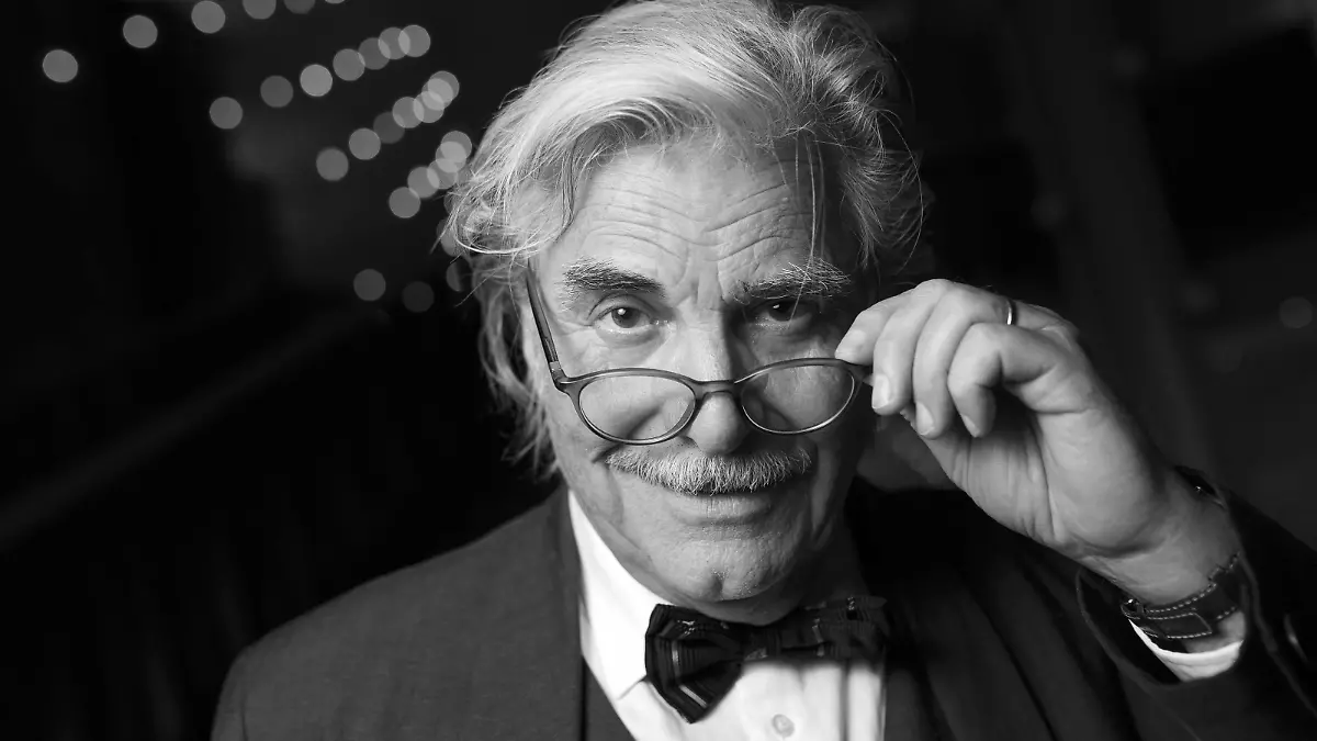 Peter Simonischek bei der Abschlussgala mit der Verleihung der International Film Awards NRW auf dem 26. Film Festival Cologne in der Festhalle in Köln / 141016