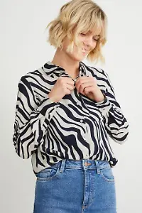 Bluse im Zebra-Print